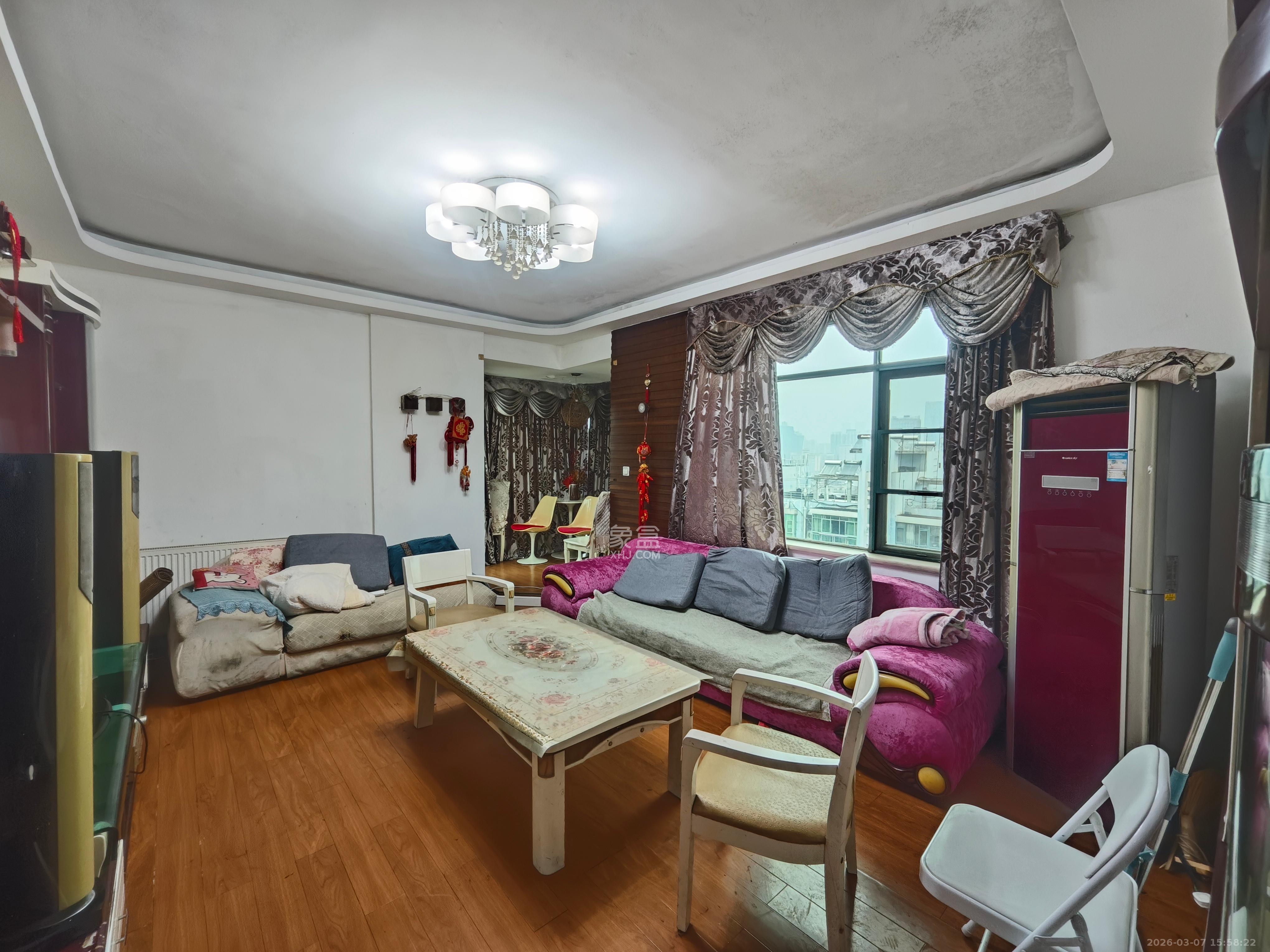 颐美园  4室1厅1卫    2600.0元/月