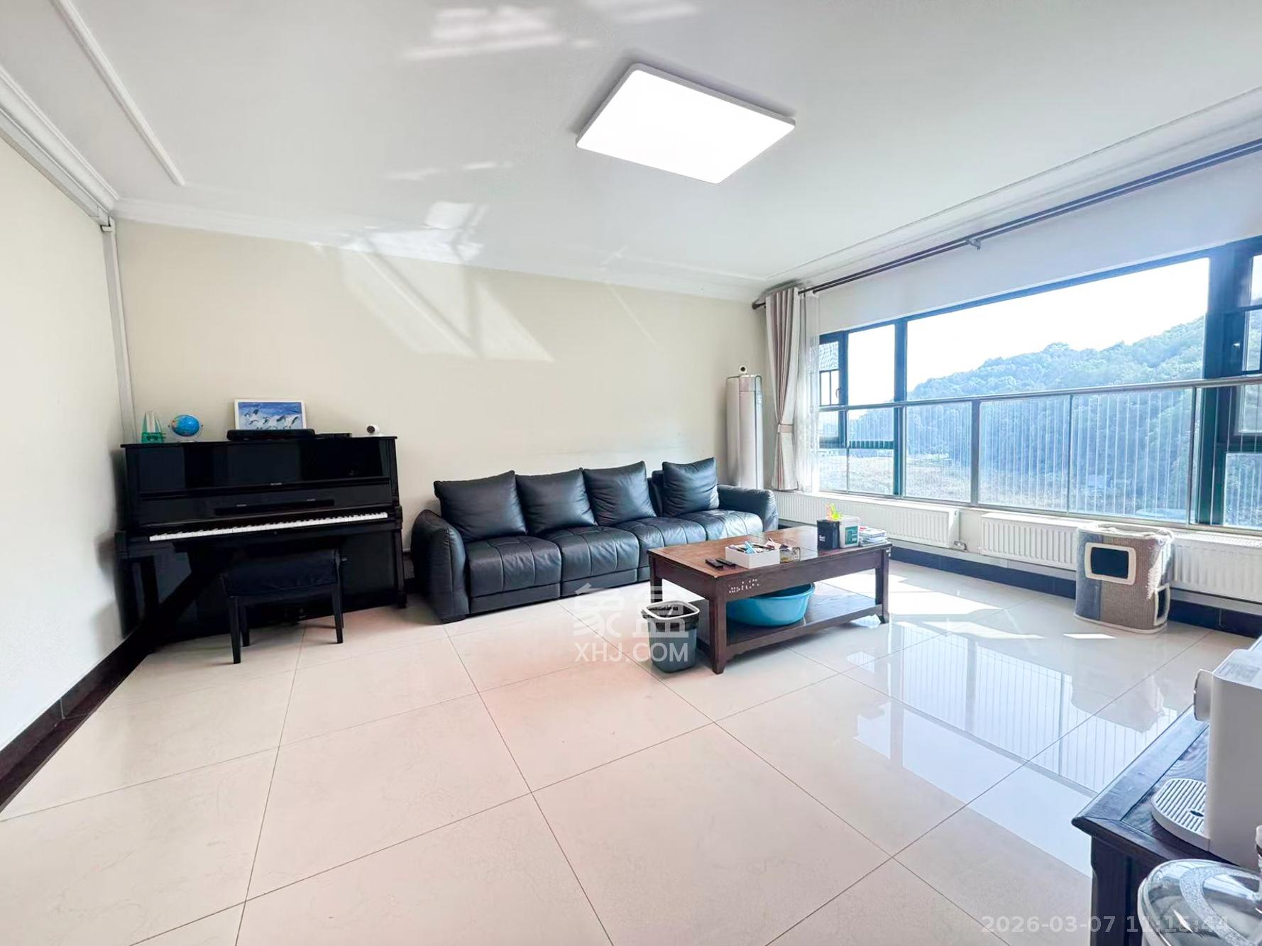 恒大城  4室2厅2卫    120.0万