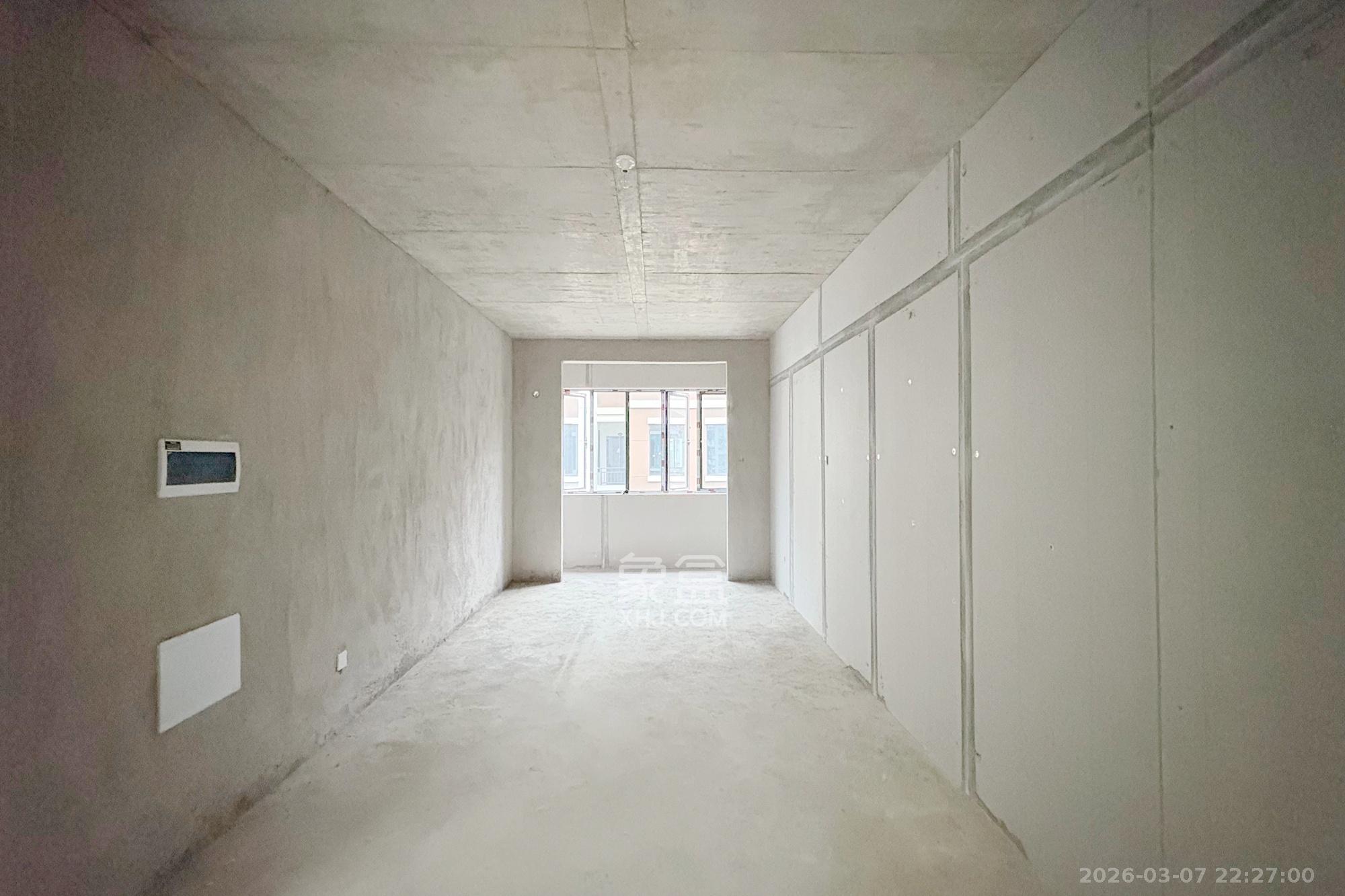 南门口散盘  1室1厅1卫    48.0万