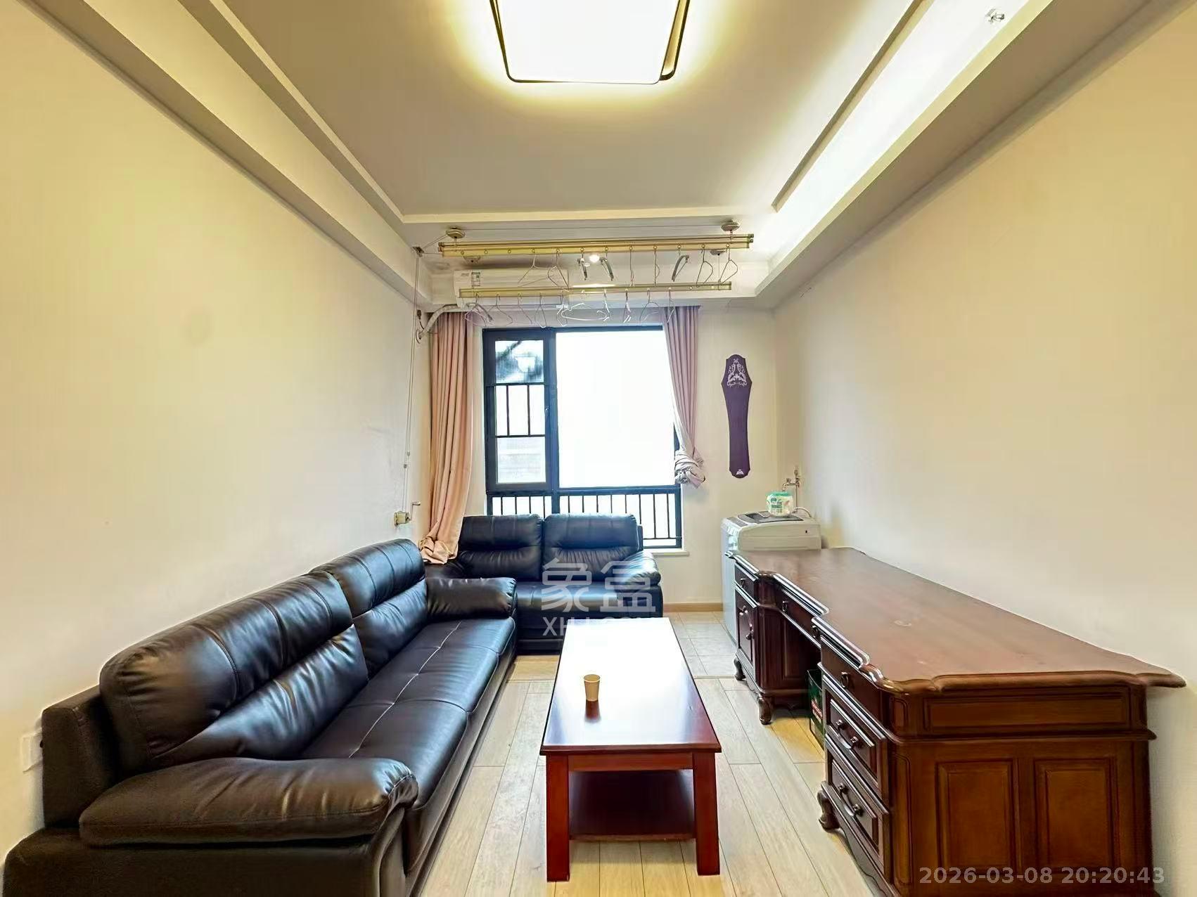 启迪协信中心  2室2厅1卫    2300.0元/月