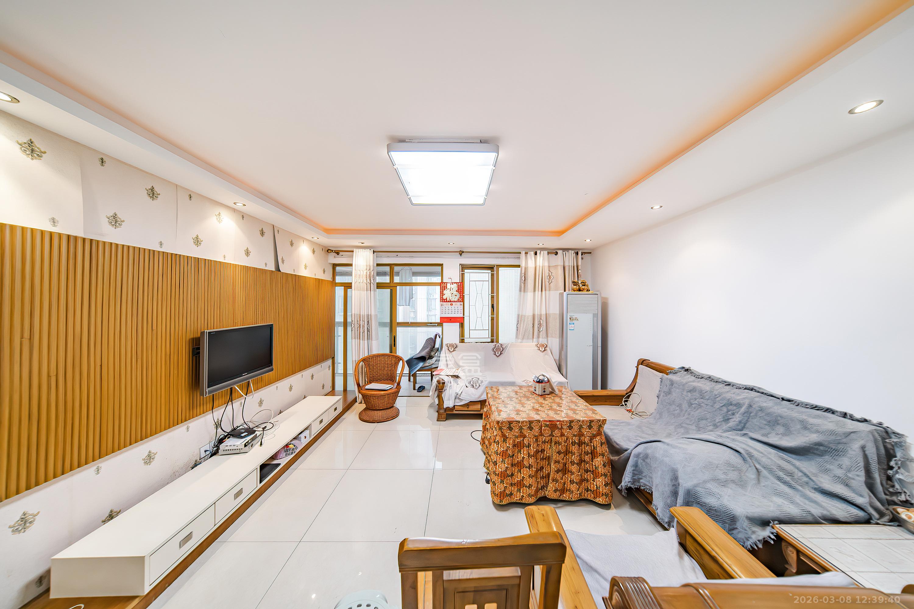 天健芙蓉盛世一期  3室2厅2卫    129.2万