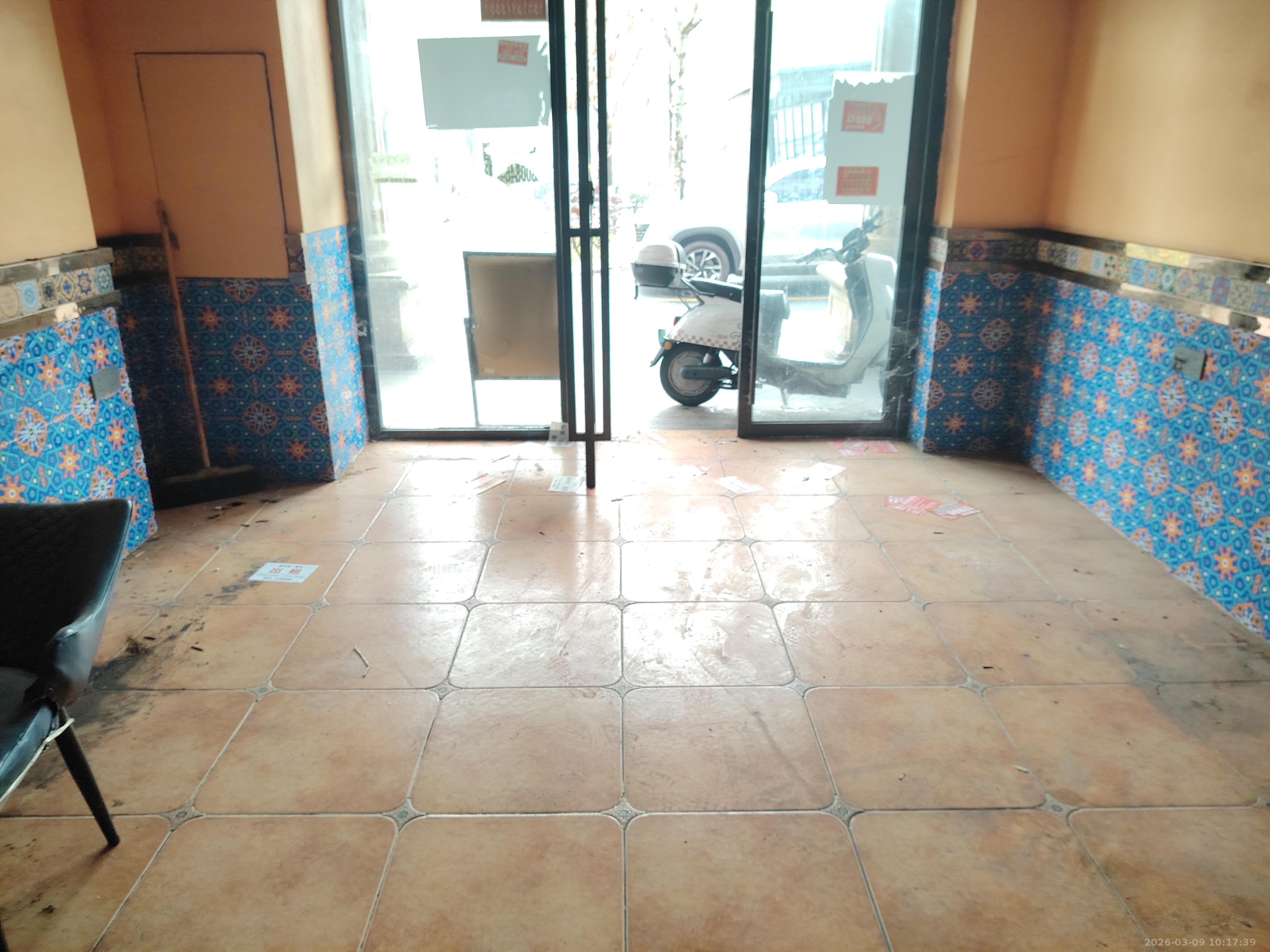 世嘉国际华城一期   60.0㎡      6800.0元/月室内图