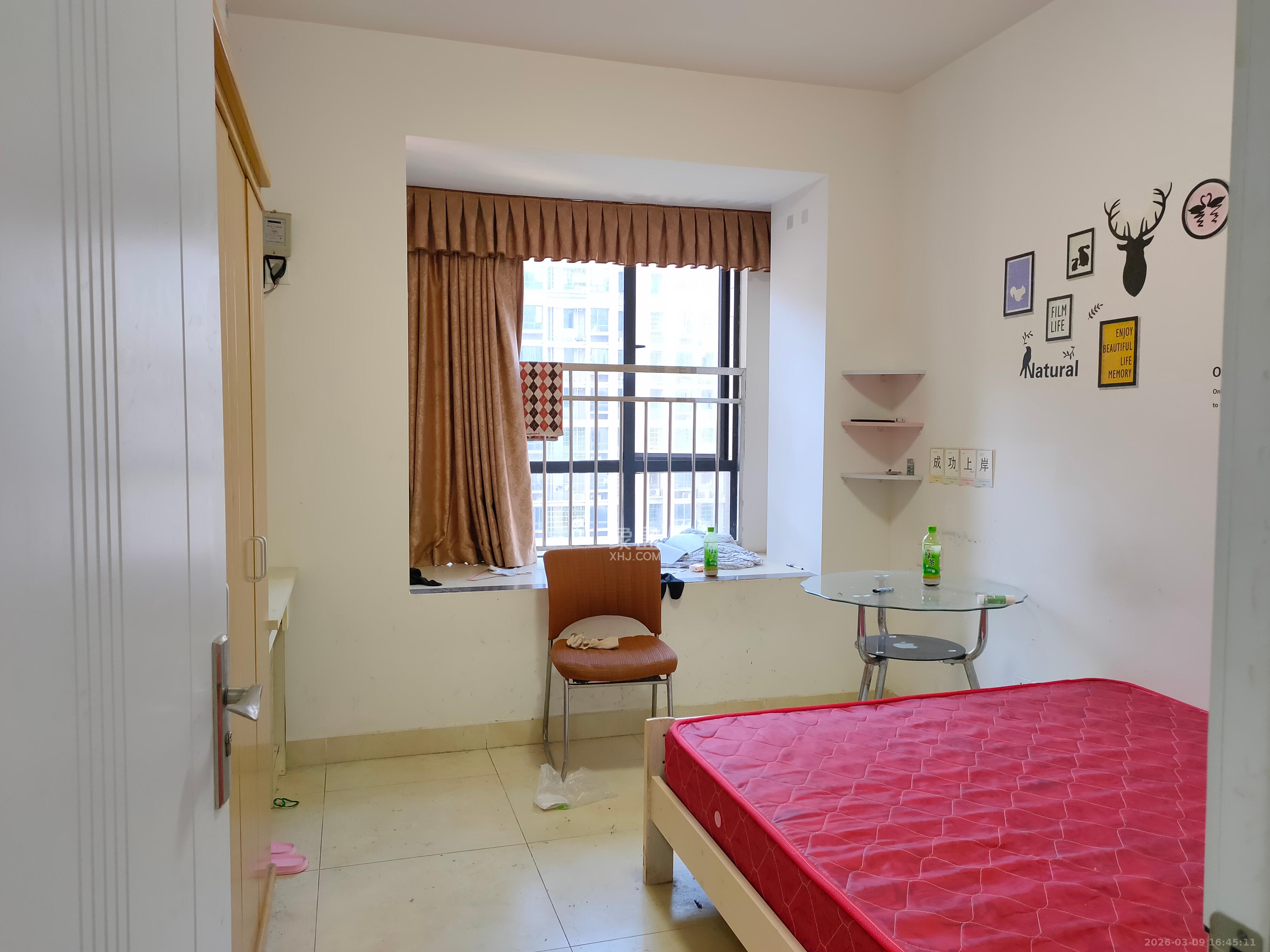 百纳广场（百纳公寓）