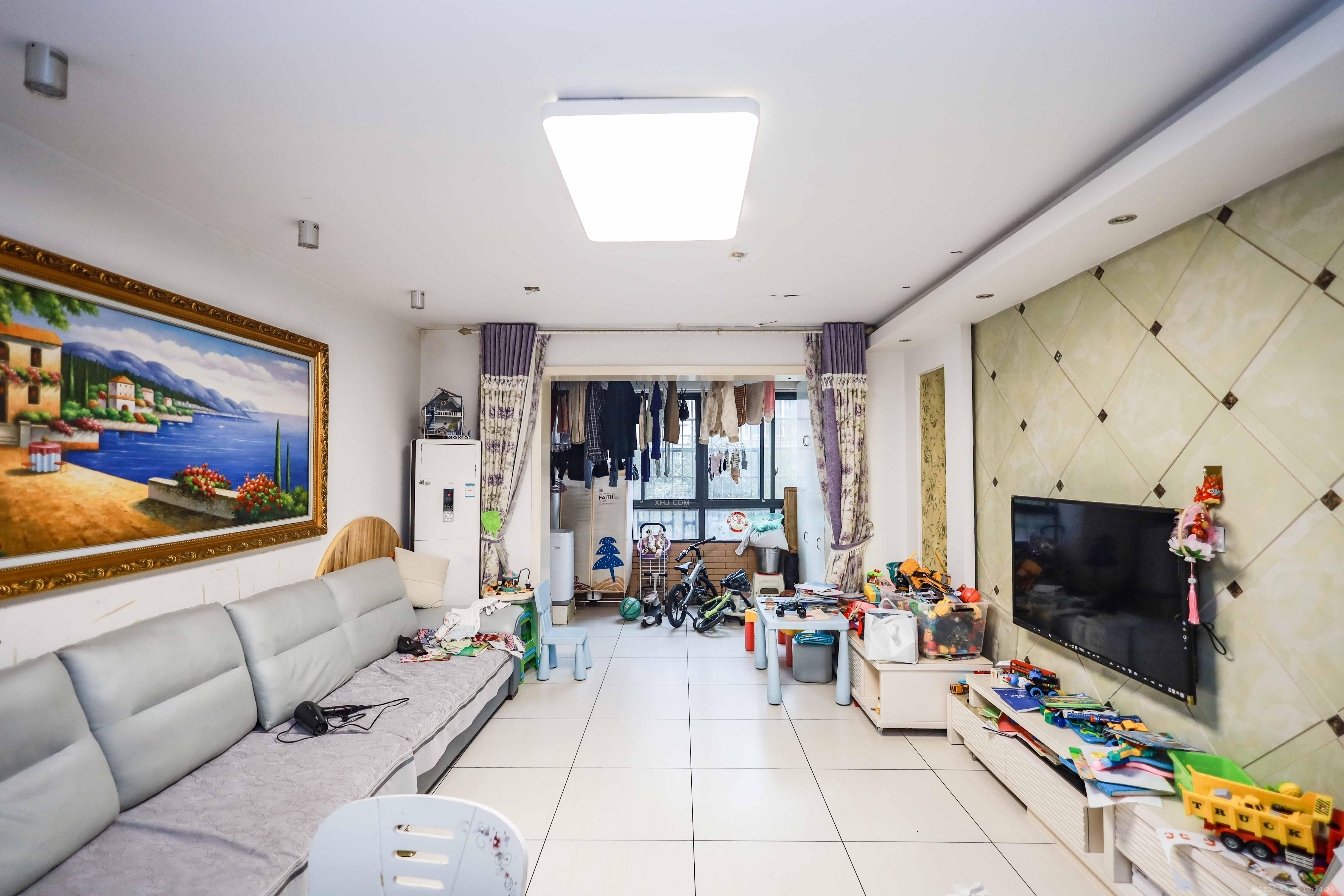 长房西郡  3室2厅2卫    60.0万