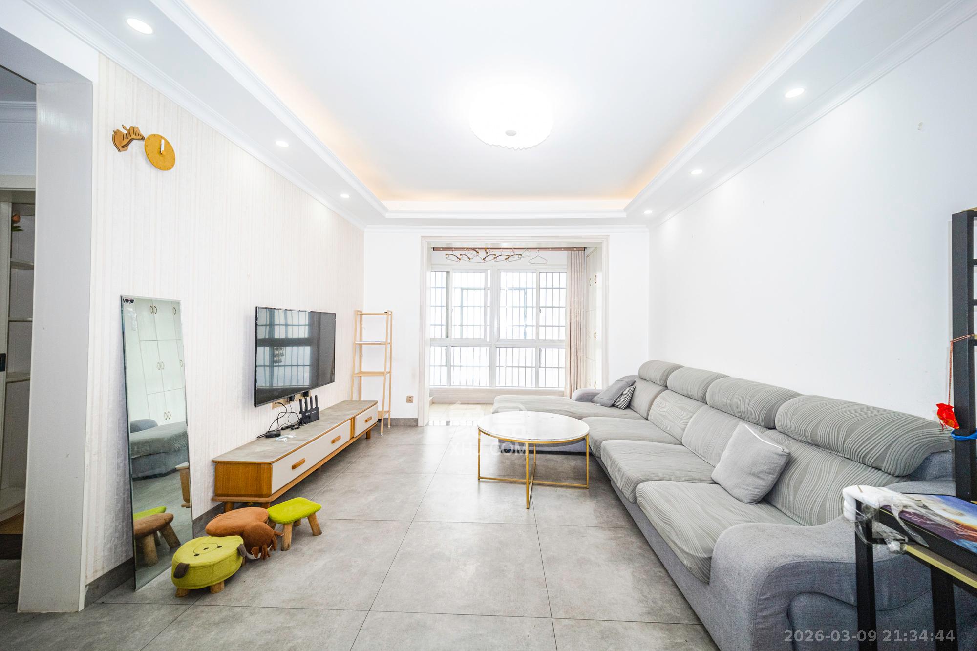 楚天世纪城西苑  3室2厅1卫    63.8万