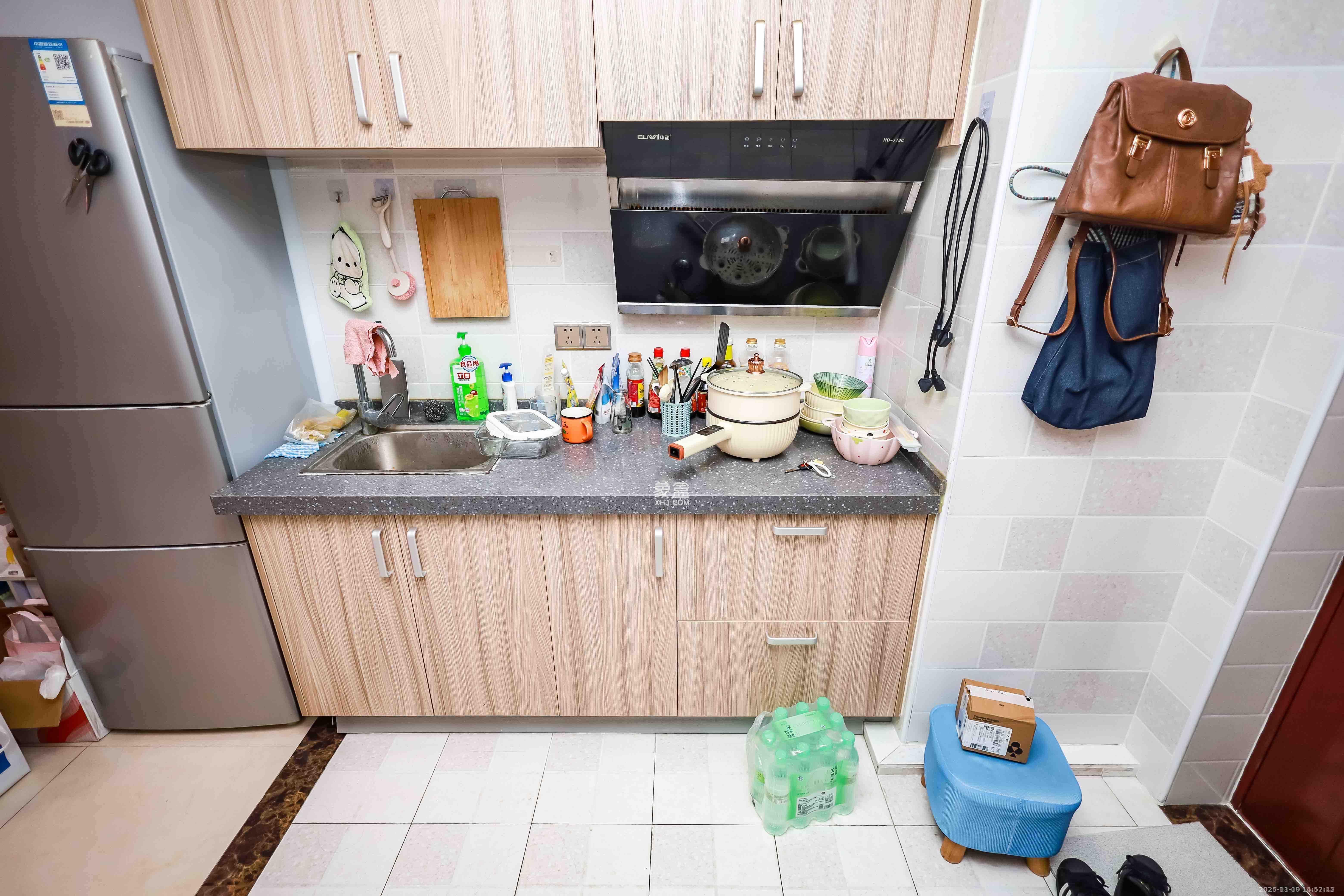 荣泰广场   48.0㎡      1300.0元/月室内图