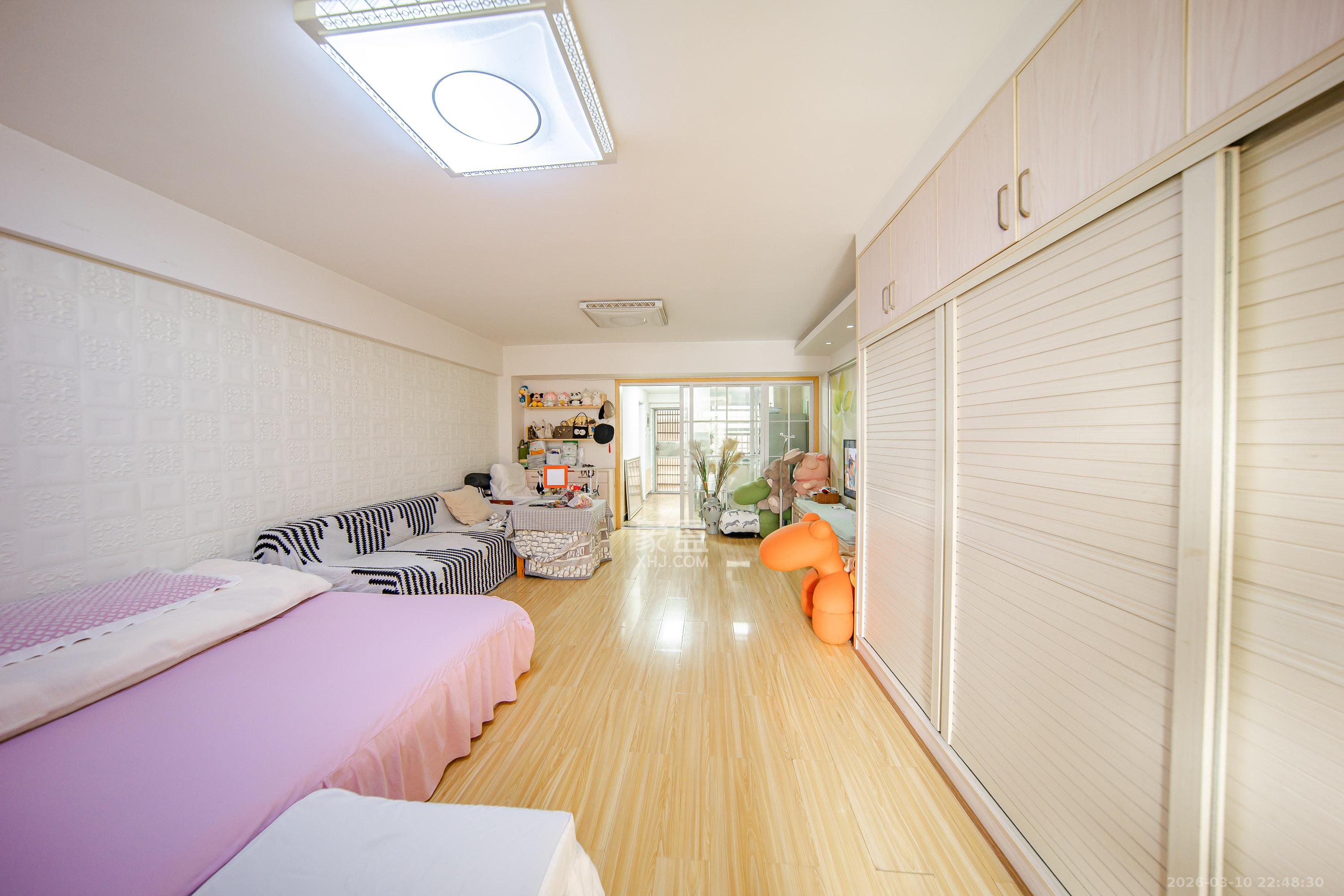 阳光100二期  1室0厅0卫    39.8万