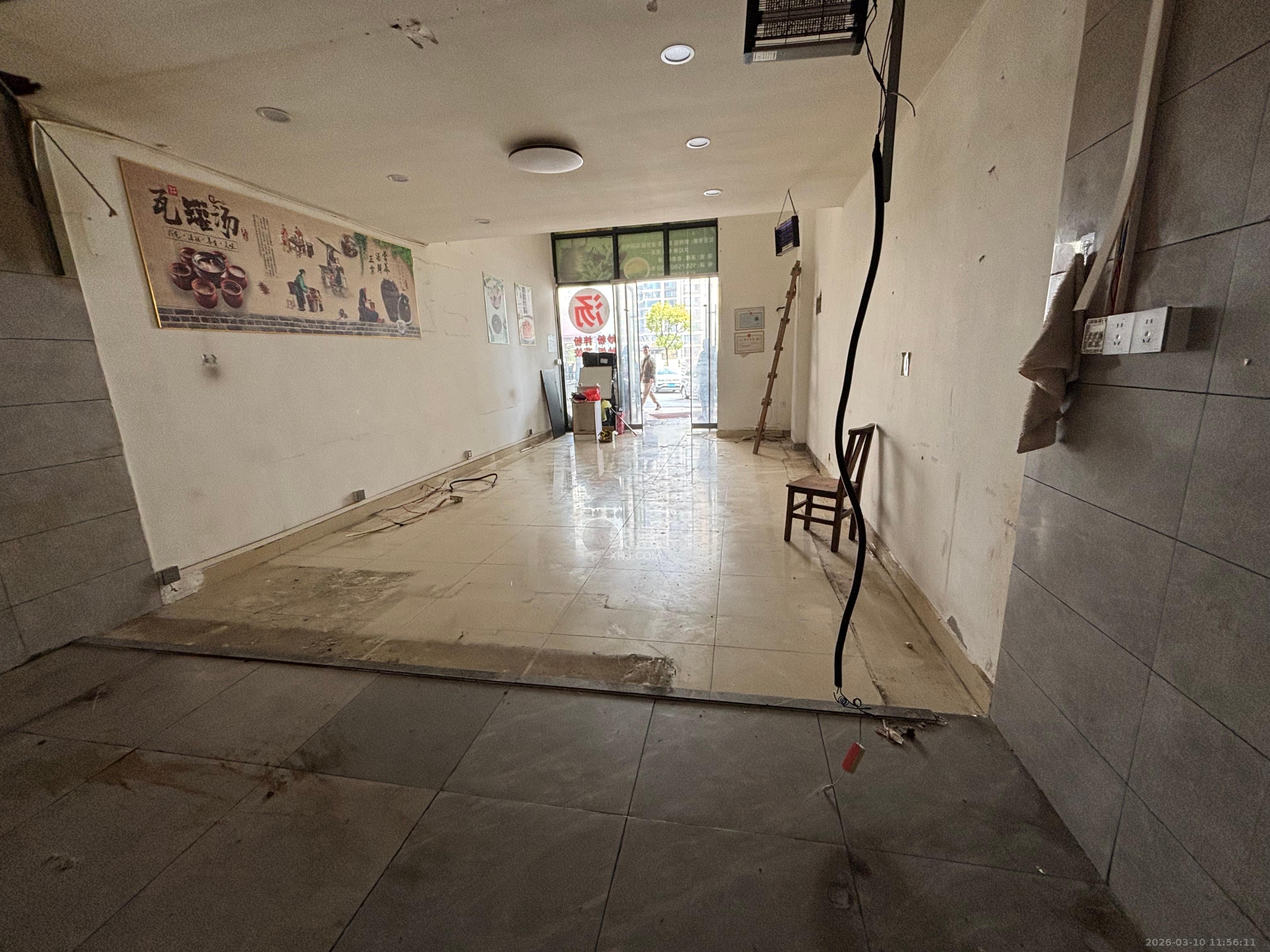 荣盛花语城   50.0㎡      3200.0元/月室内图