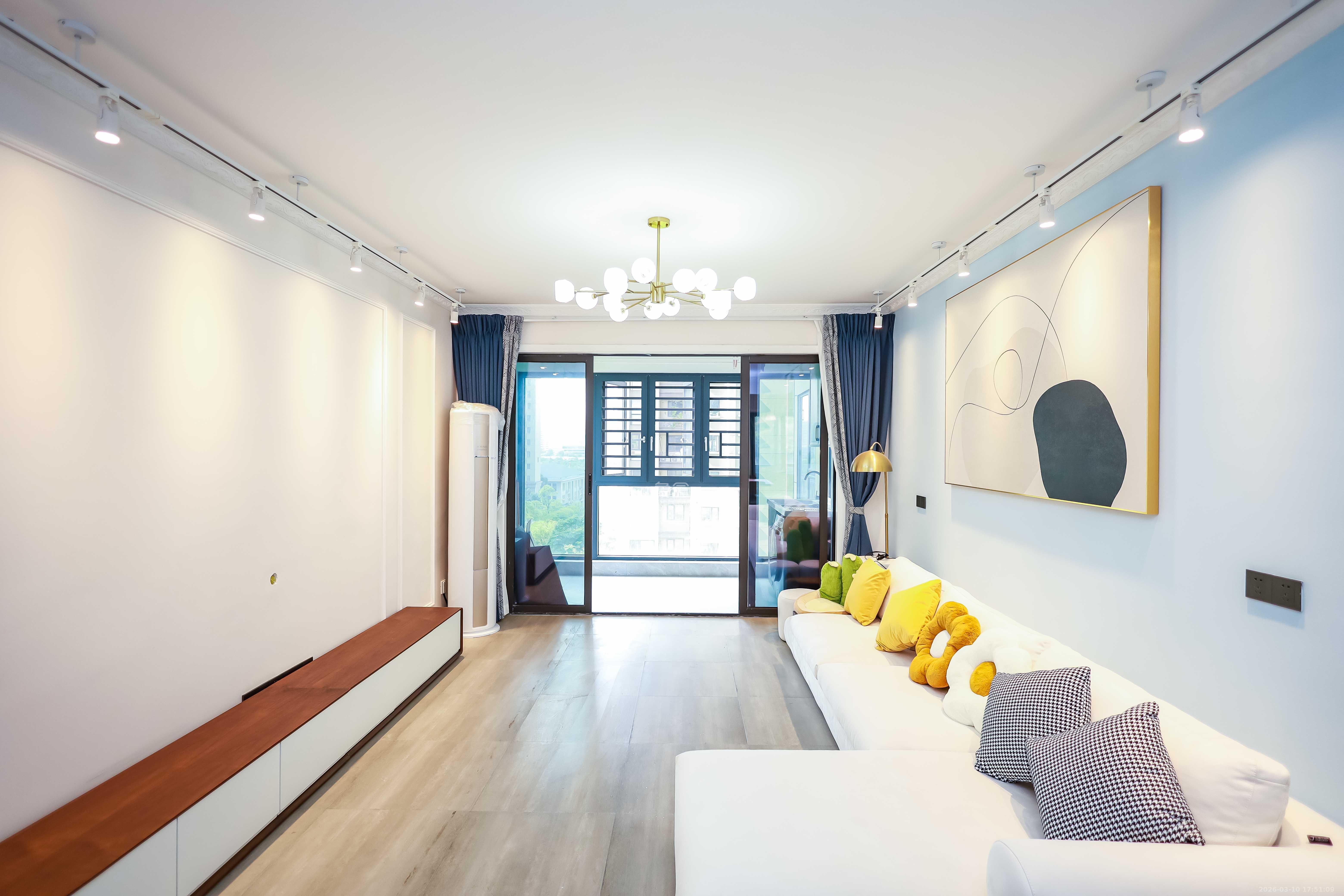 通号岭绣苑  3室2厅1卫    92.8万