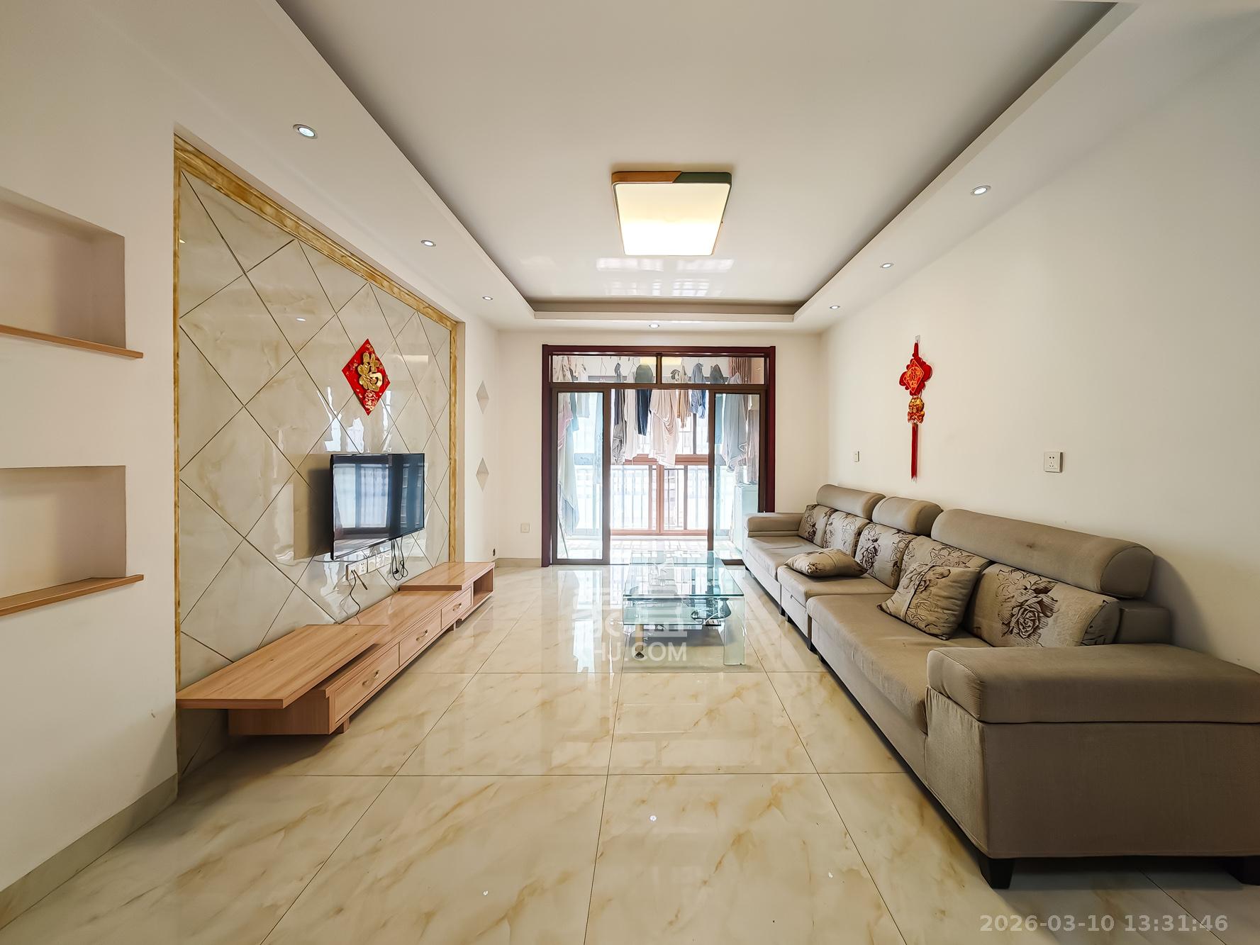 水木华麓  2室2厅1卫    48.0万