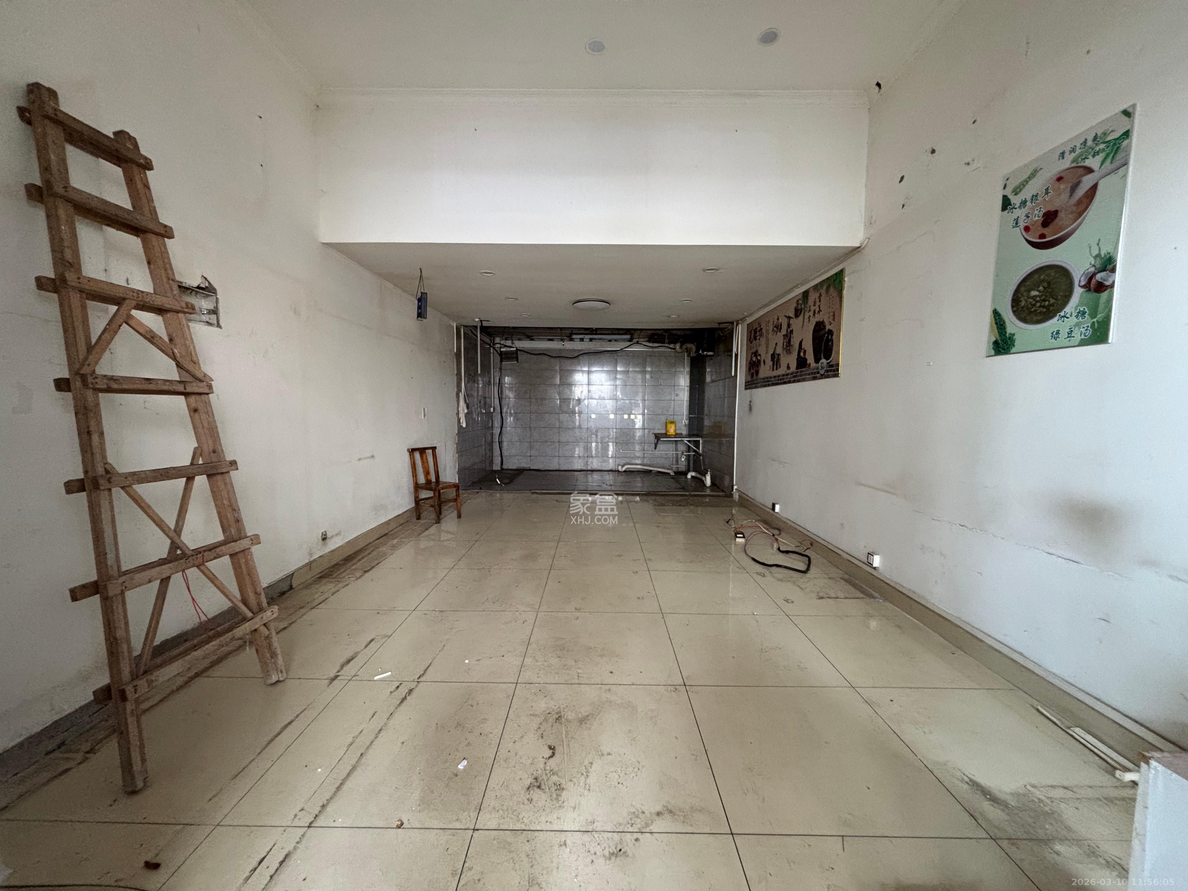 荣盛花语城   50.0㎡      3200.0元/月室内图