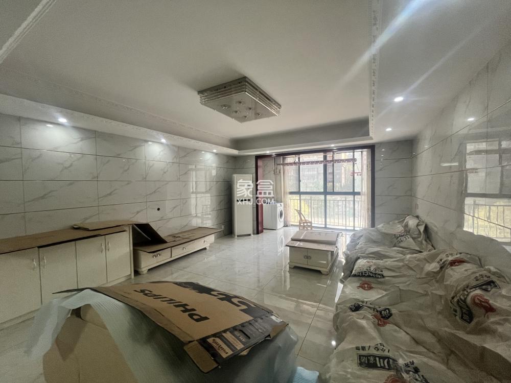 上善国际（翰林府）  4室2厅2卫    70.0万