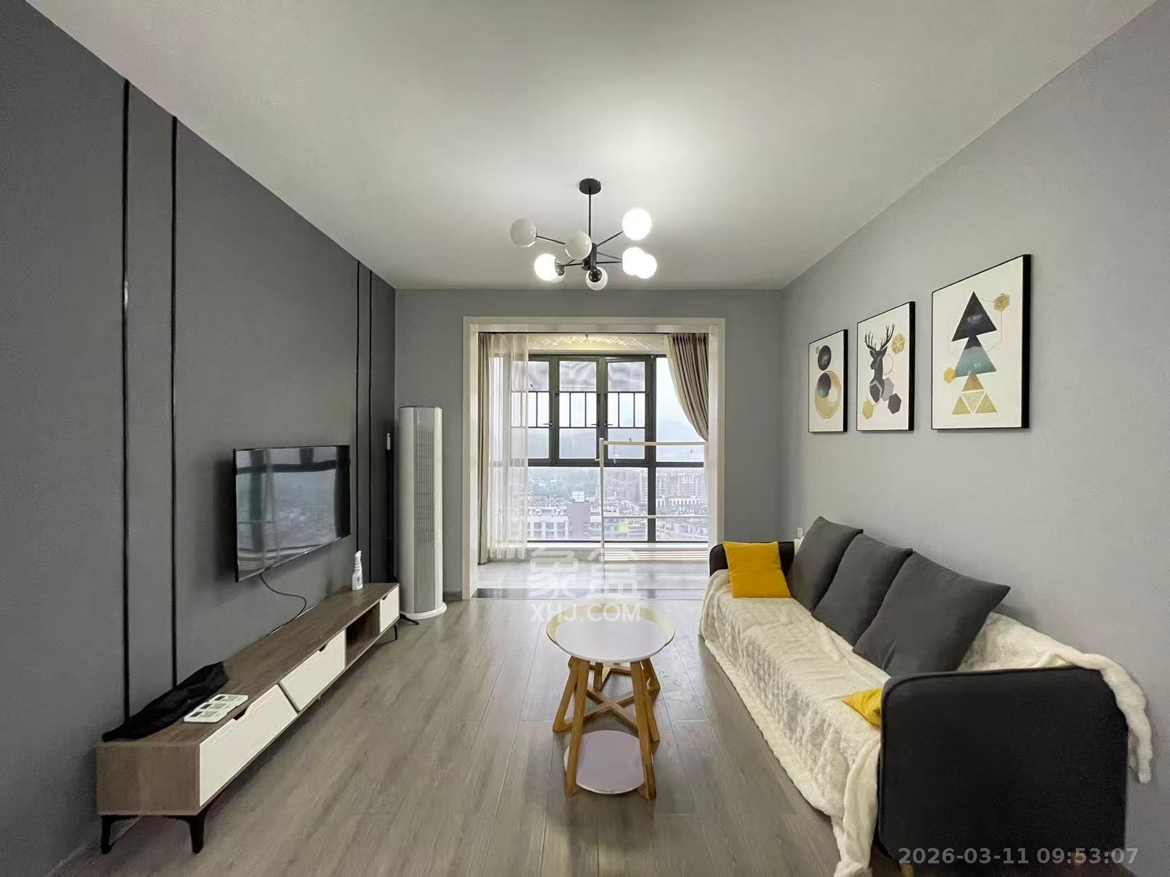 美麓阳光  3室2厅1卫    2600.0元/月