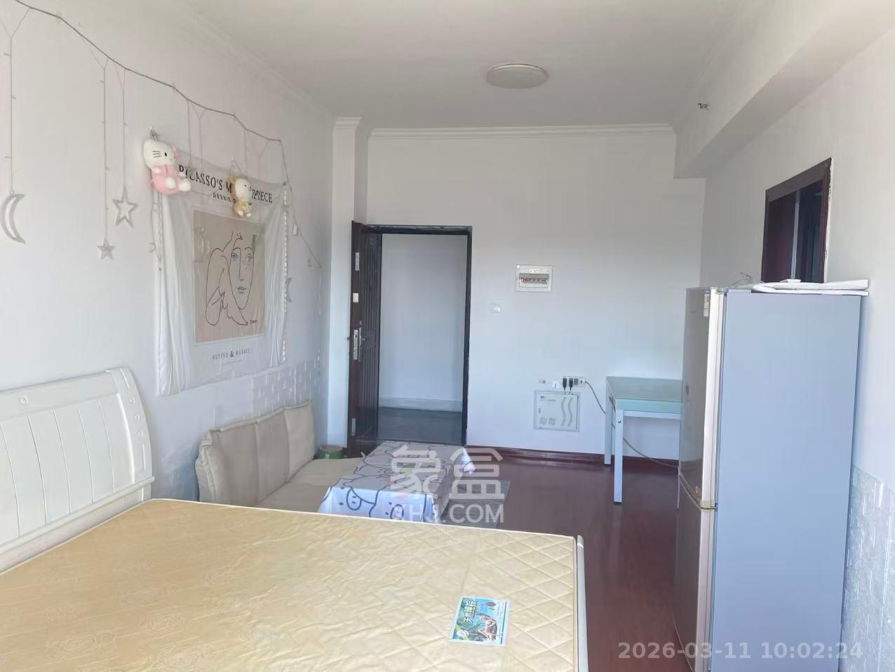 博林云栖  1室1厅1卫    1300.0元/月