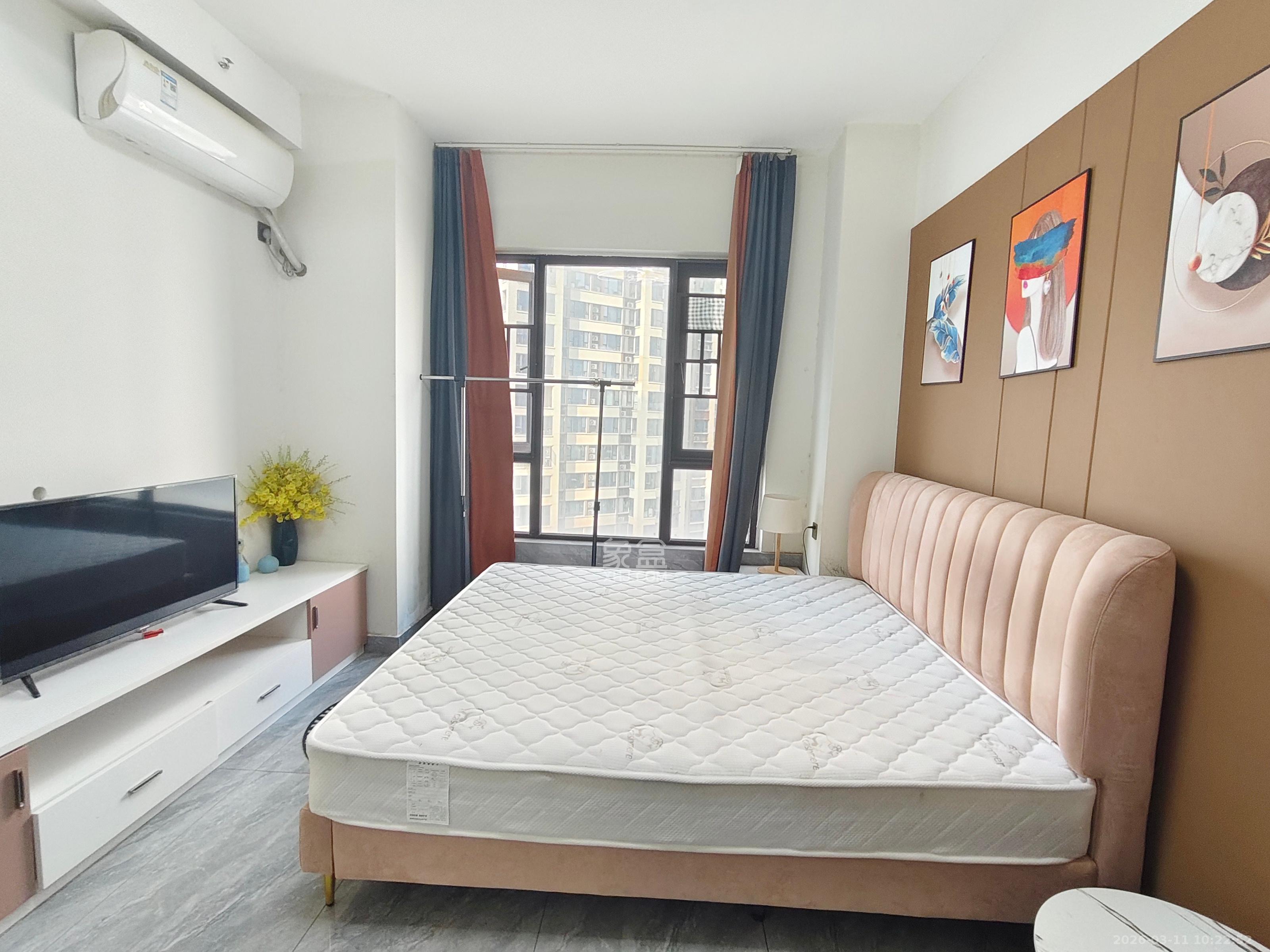 蓝光雍锦半岛   38.0㎡      1300.0元/月室内图