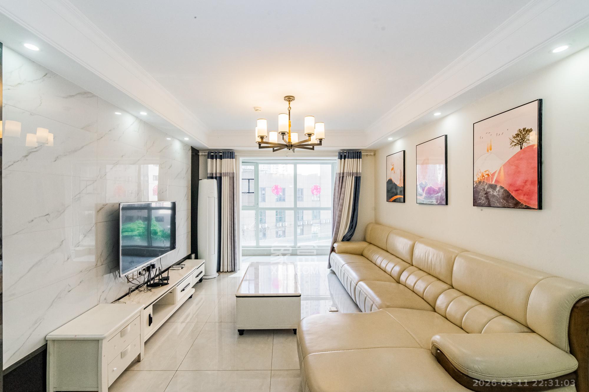 北辰三角洲E4区  3室2厅1卫    121.0万