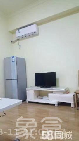 保利麓谷林语I区   53.72㎡      1500.0元/月室内图