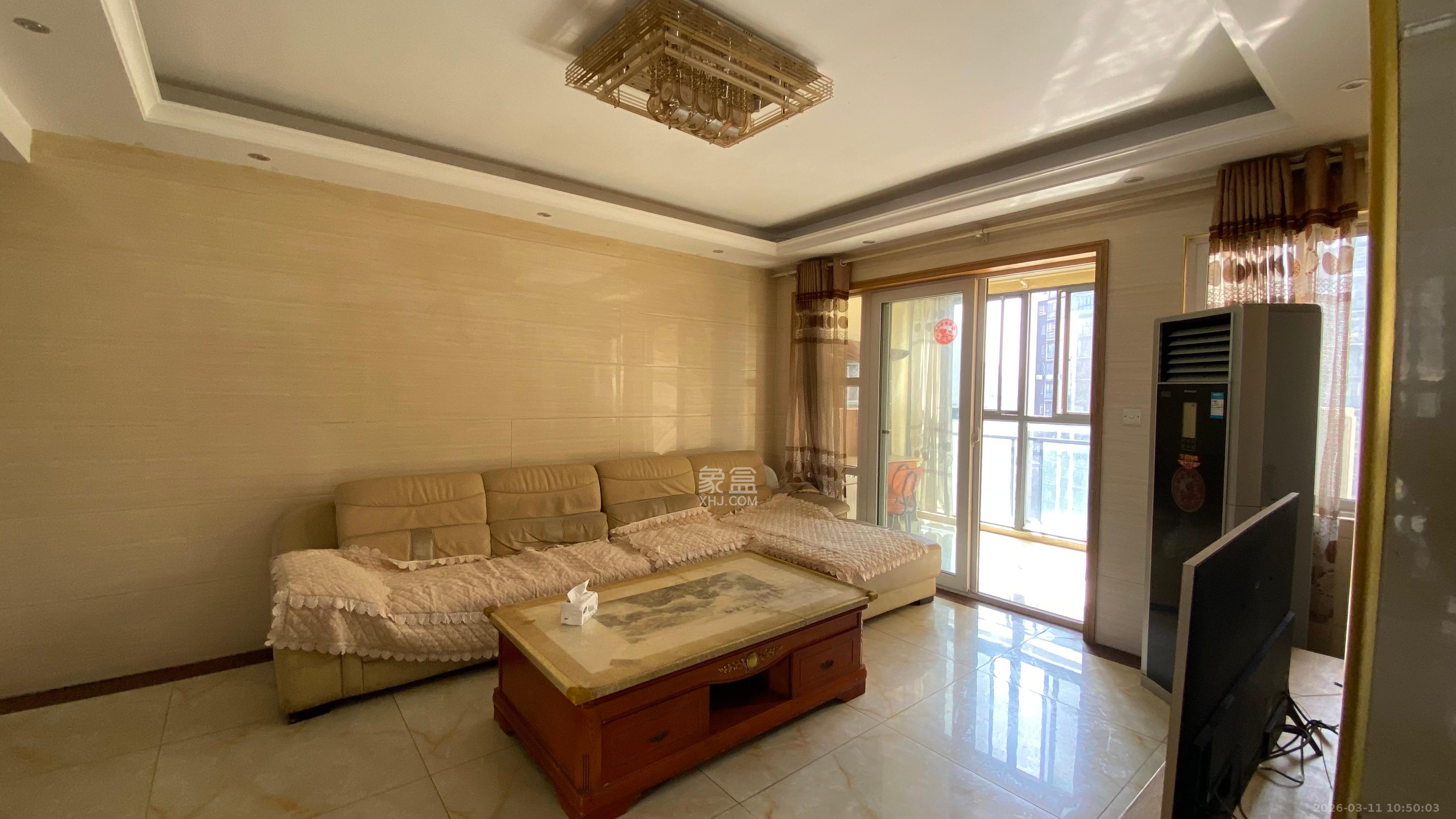 嘉宇盛世华章  1室2厅2卫    3000.0元/月