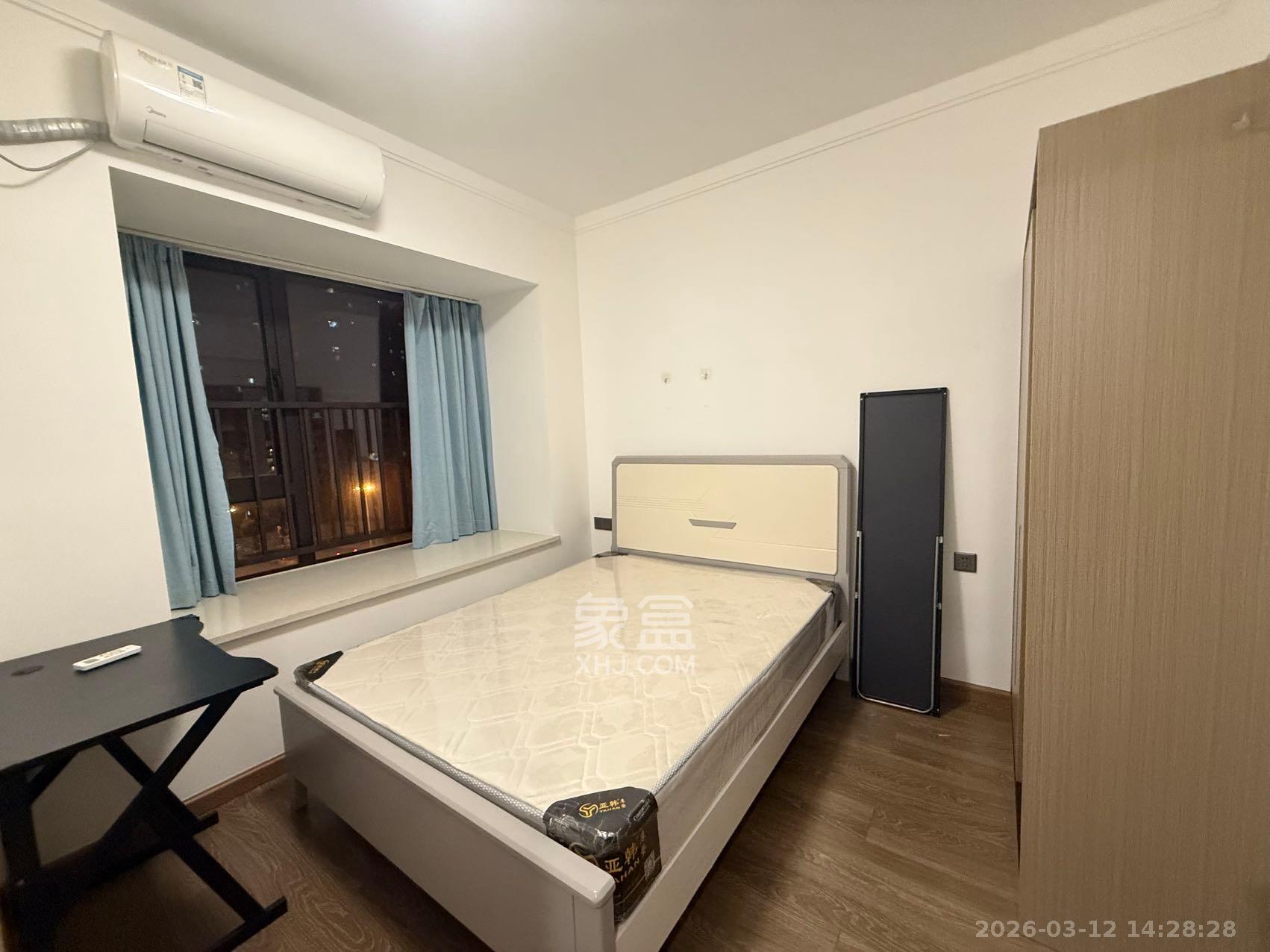 招商华发依云曦城 4室2厅2卫 2800.0元/月 招商华发依云曦城 4室2厅2卫 2800.0元/月室内图