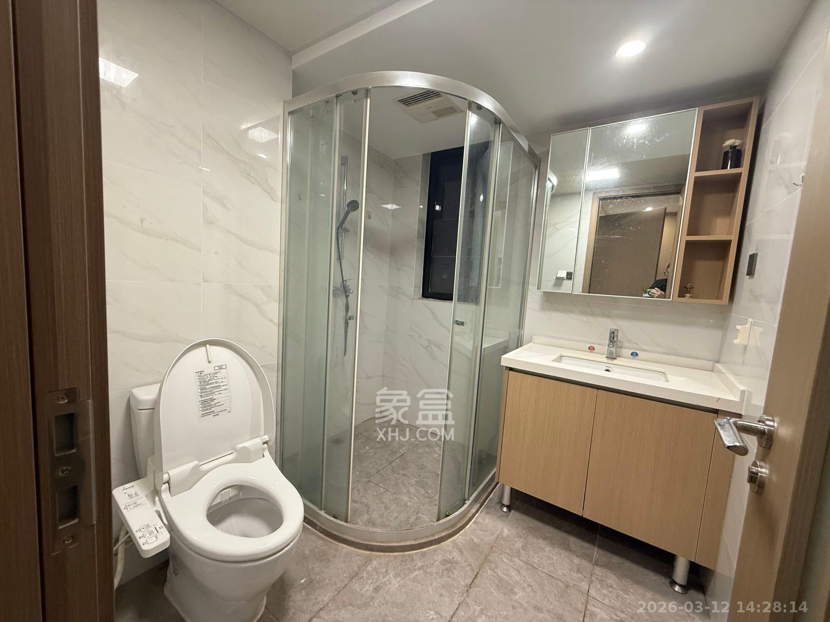 招商华发依云曦城 4室2厅2卫 2800.0元/月 招商华发依云曦城 4室2厅2卫 2800.0元/月室内图