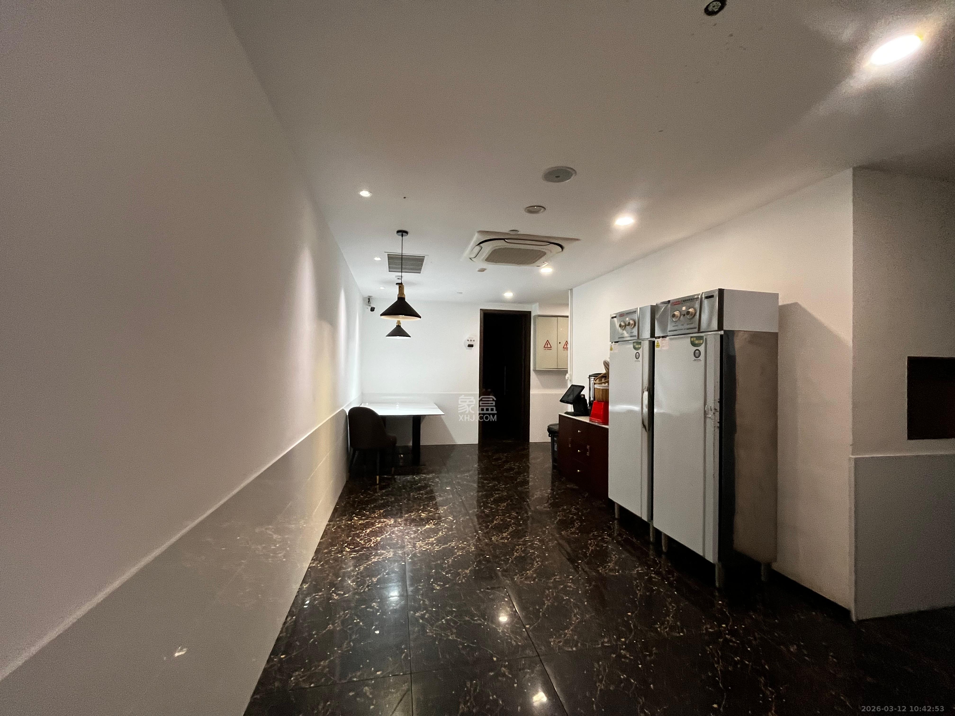 元盛大厦   762.76㎡      24000.0元/月室内图