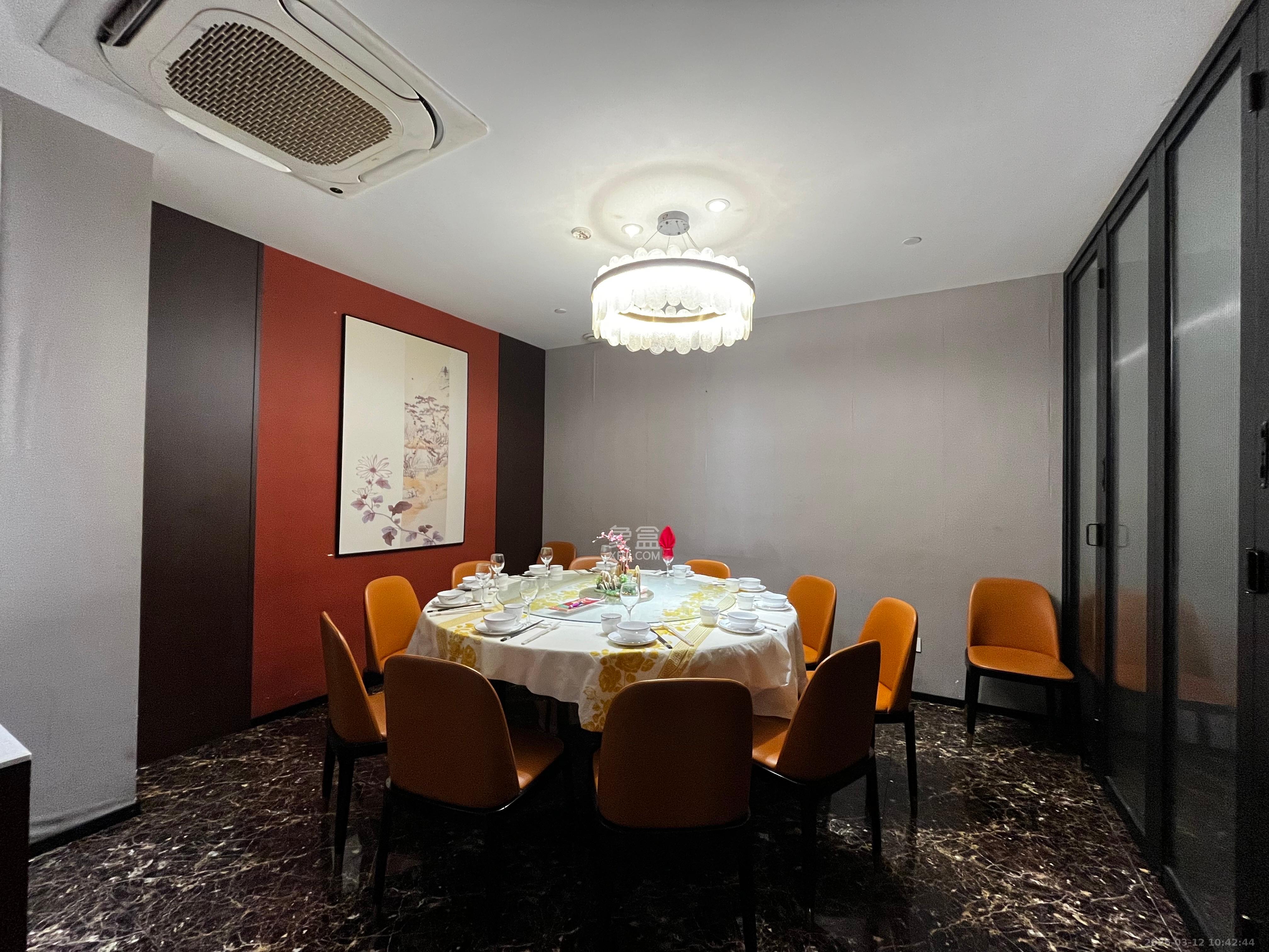 元盛大厦   762.76㎡      24000.0元/月室内图