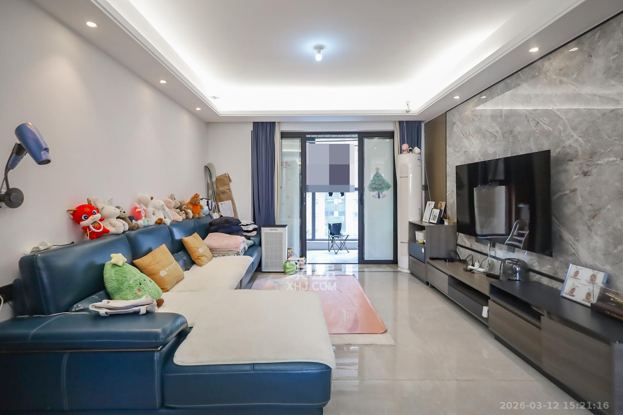 万科里金域国际  4室2厅2卫    268.0万