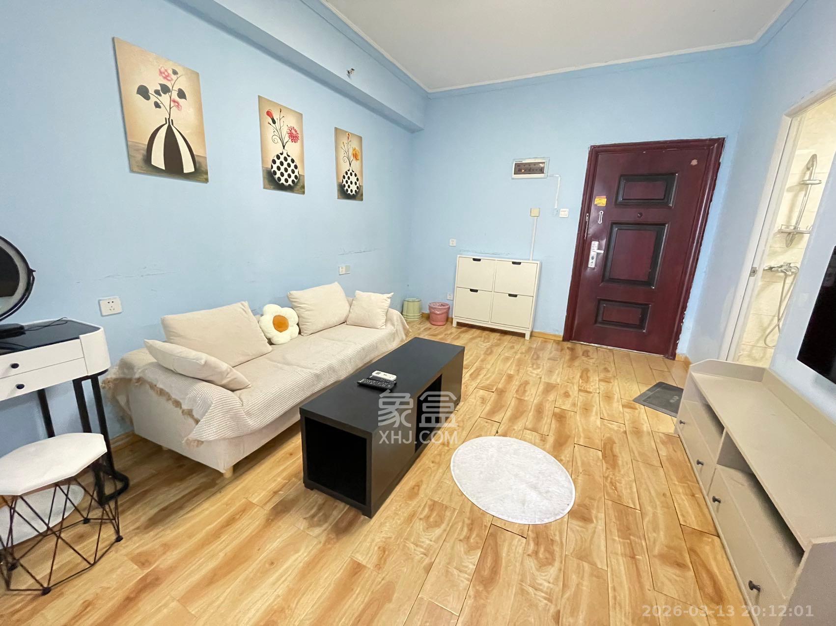 星宇V立方（旭和大厦）  1室1厅1卫    1700.0元/月