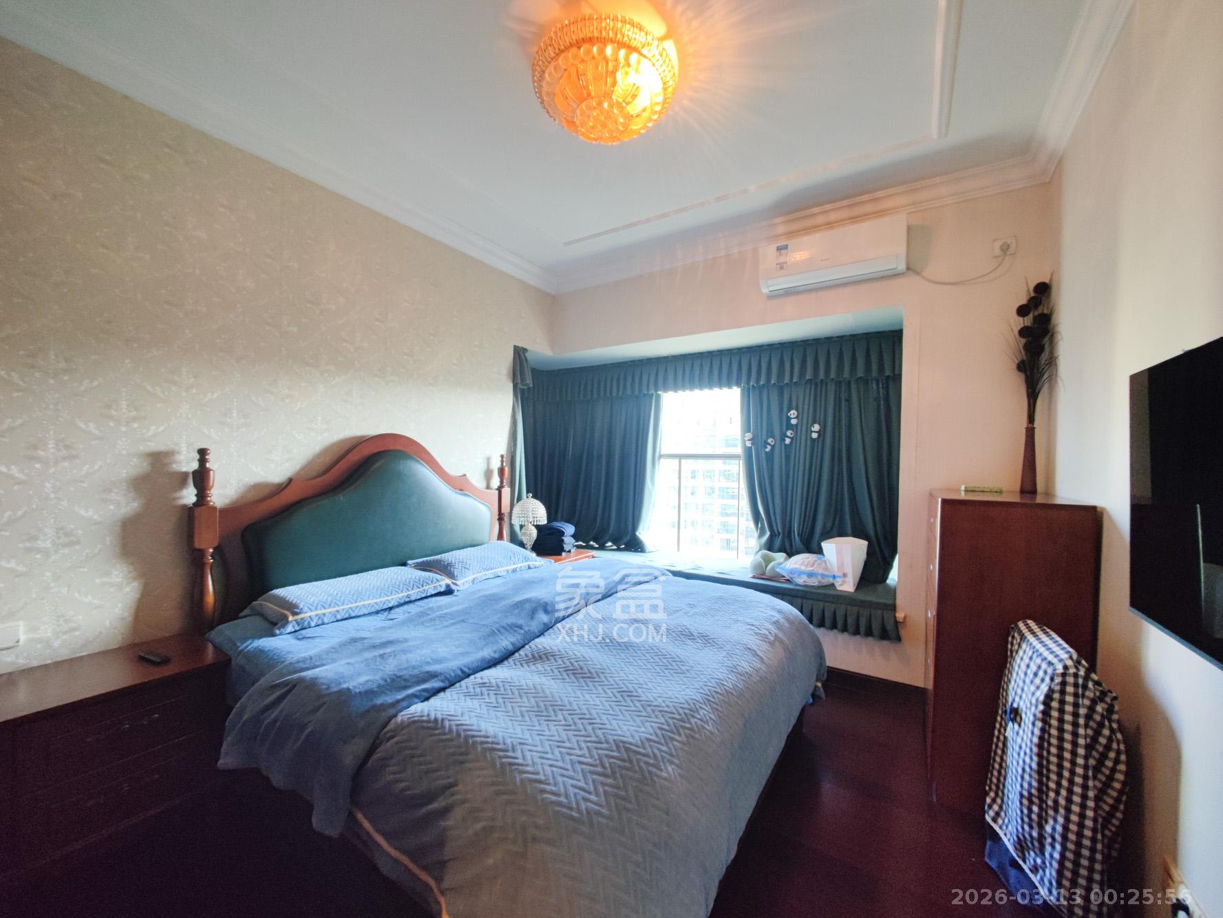 恒大城  2室2厅1卫    66.8万卧室