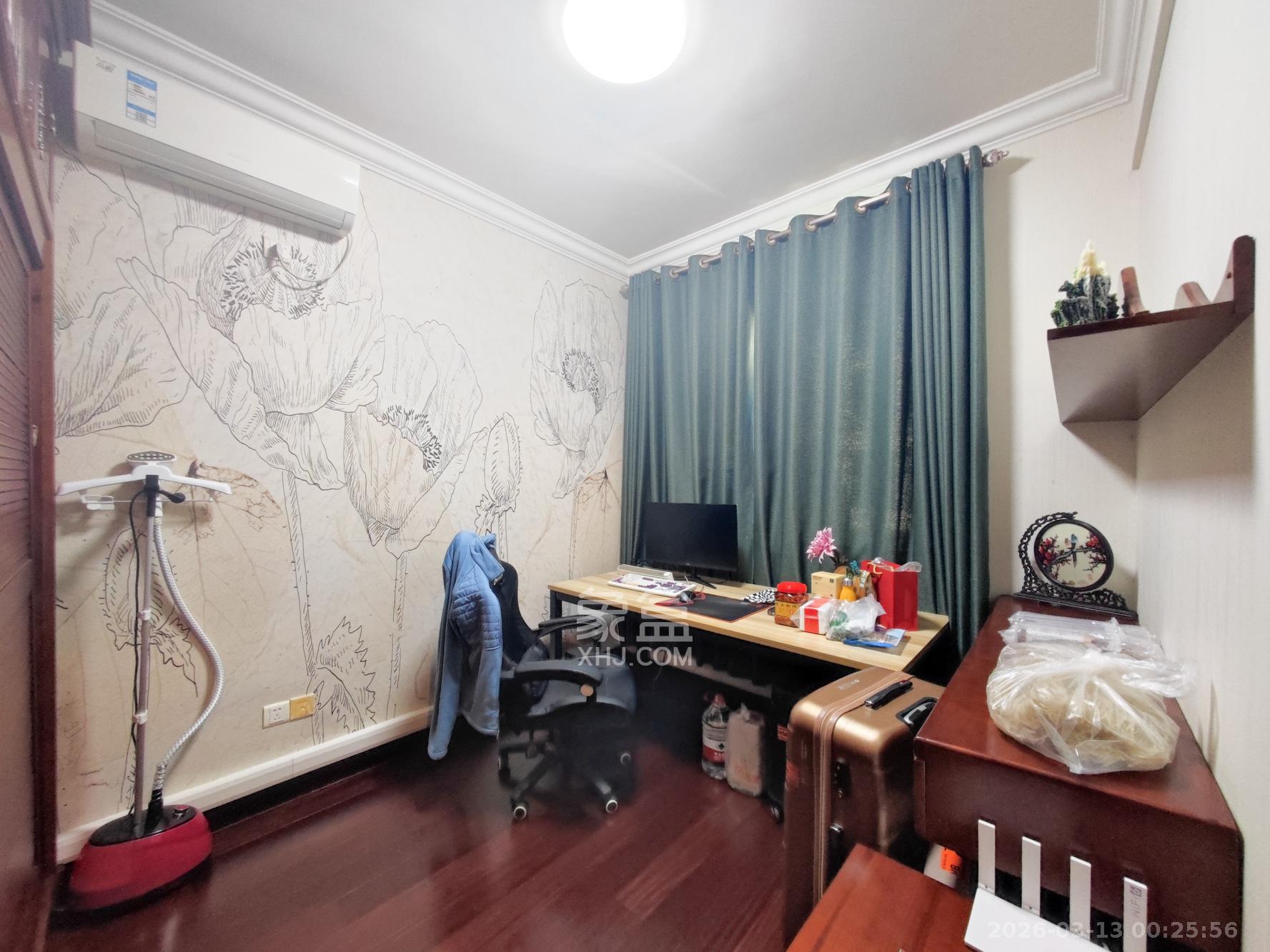 恒大城  2室2厅1卫    66.8万卧室