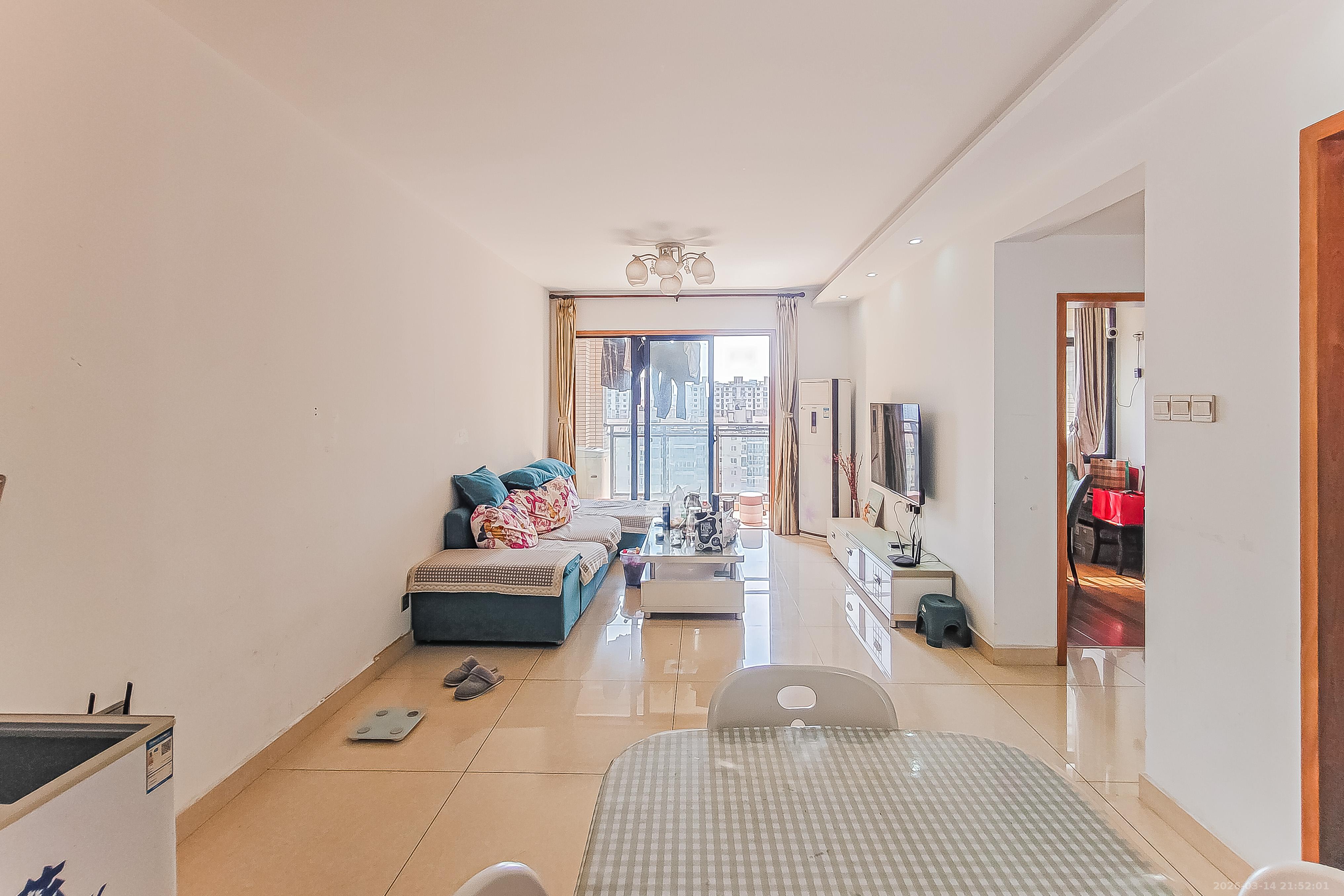 鸿基橄榄君庭  3室2厅1卫    81.0万