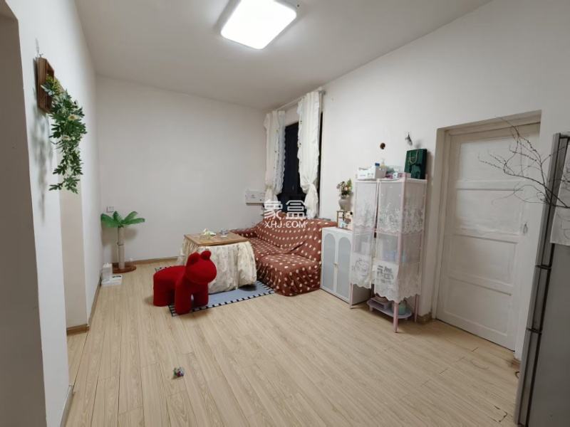 北山一村  2室1厅1卫    14.0万