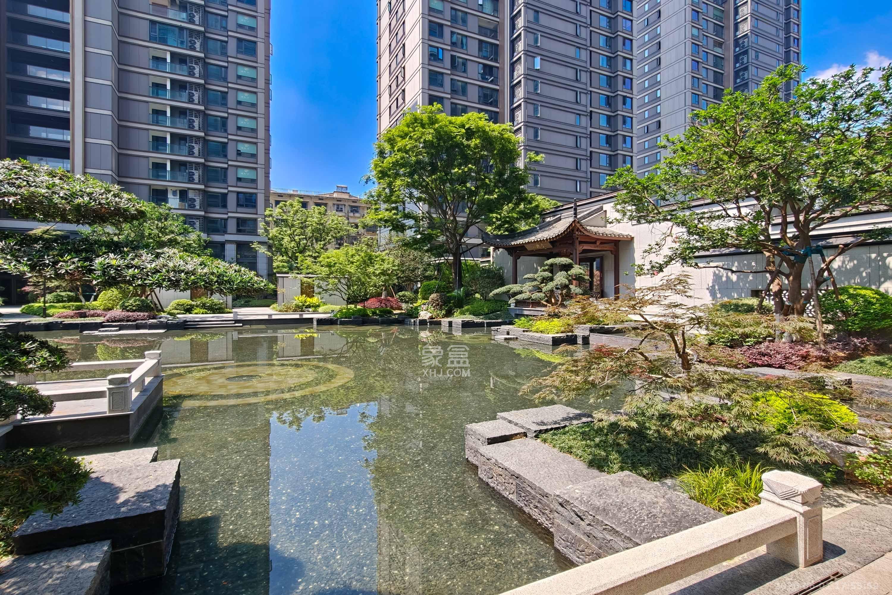 建发养云  4室2厅2卫    518.0万其他