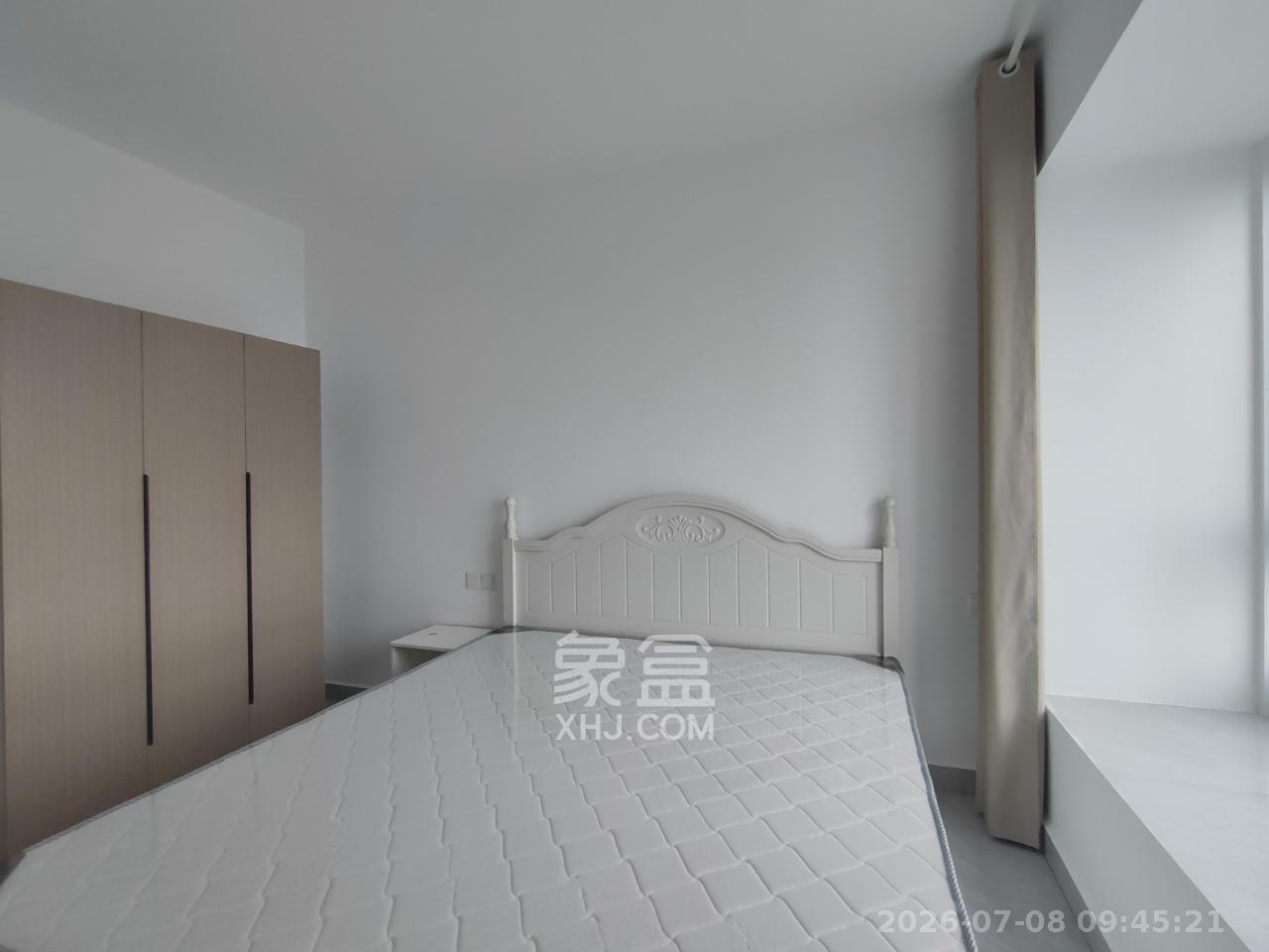汉唐翰林府一期  4室2厅2卫    3300.0元/月