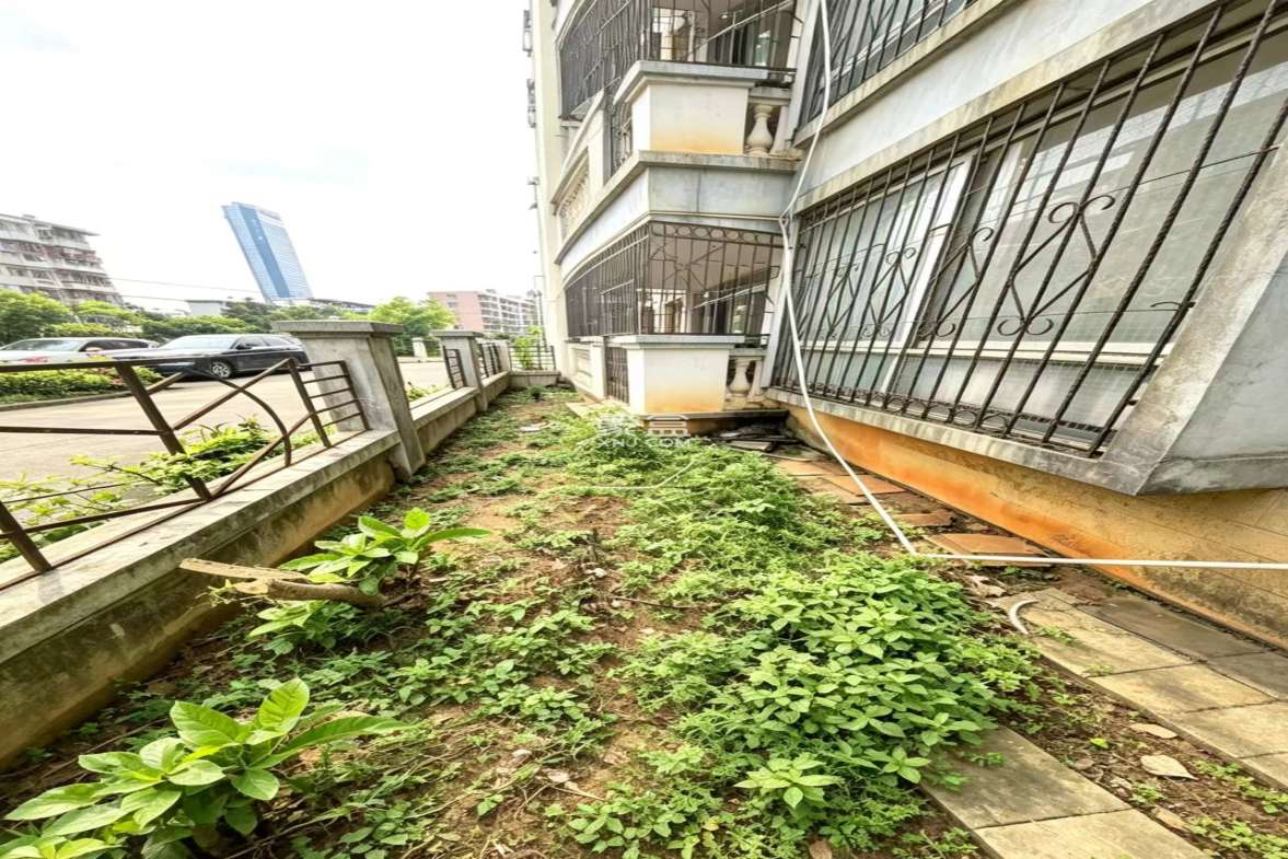 秀苑海景花园 2室2厅1卫 98.0万 秀苑海景花园 2室2厅1卫 98.0万室内图