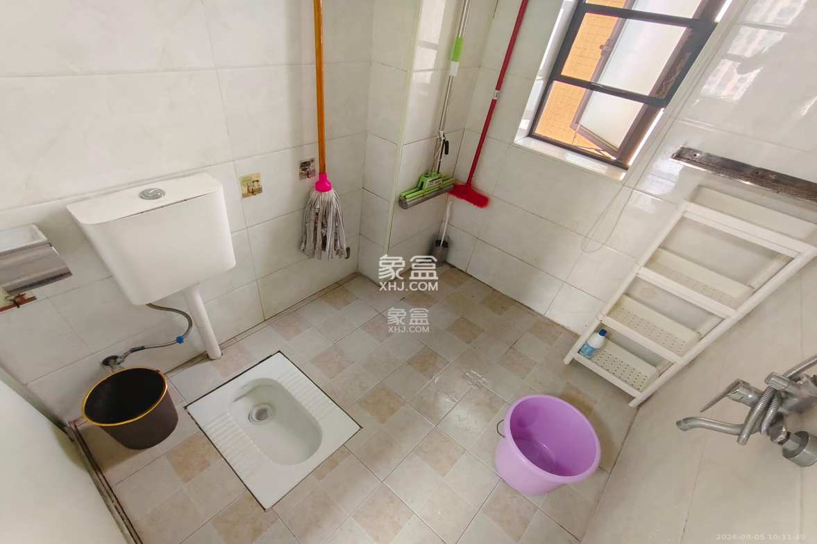 西子湖畔沃府 3室1厅1卫 2800.0元/月 西子湖畔沃府 3室1厅1卫 2800.0元/月室内图