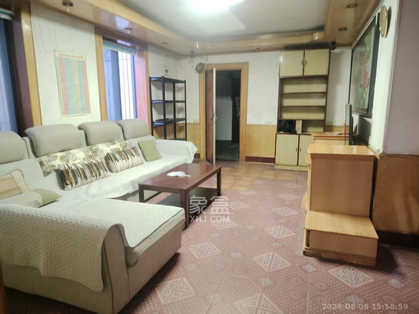 展览馆科协宿舍  3室2厅1卫    2200.0元/月