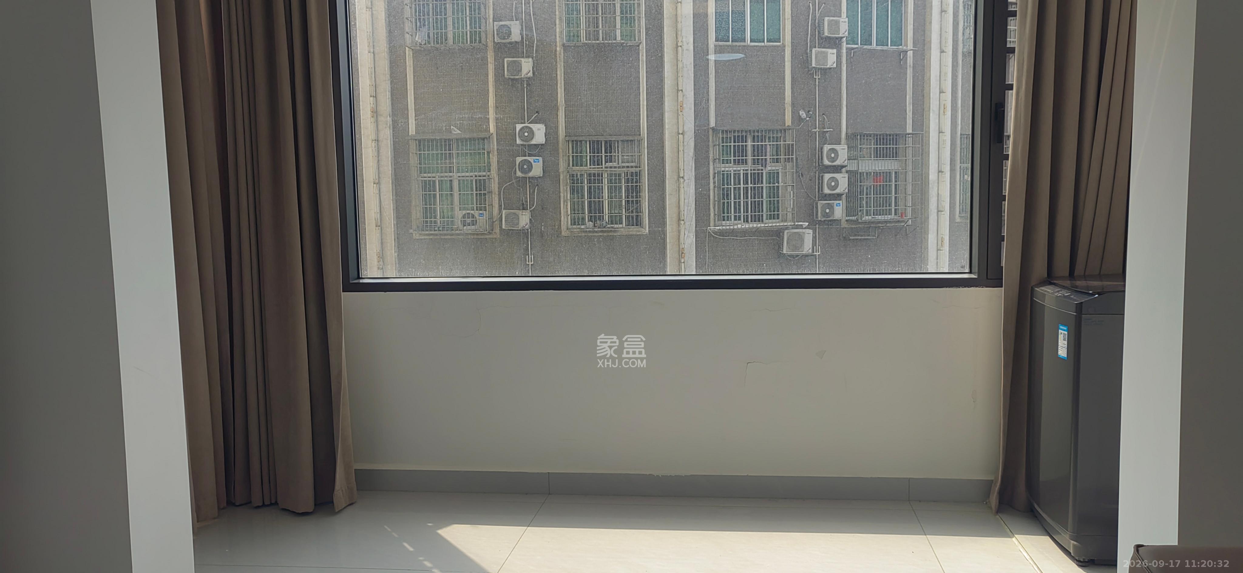 雄踞都市东家  3室2厅2卫    2600.0元/月室内图