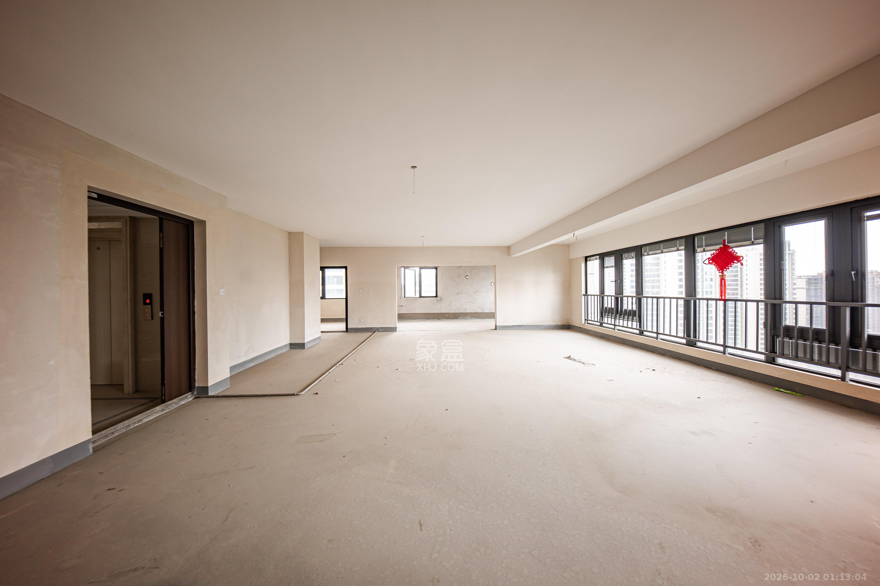 建投象山国际  6室2厅3卫    218.0万