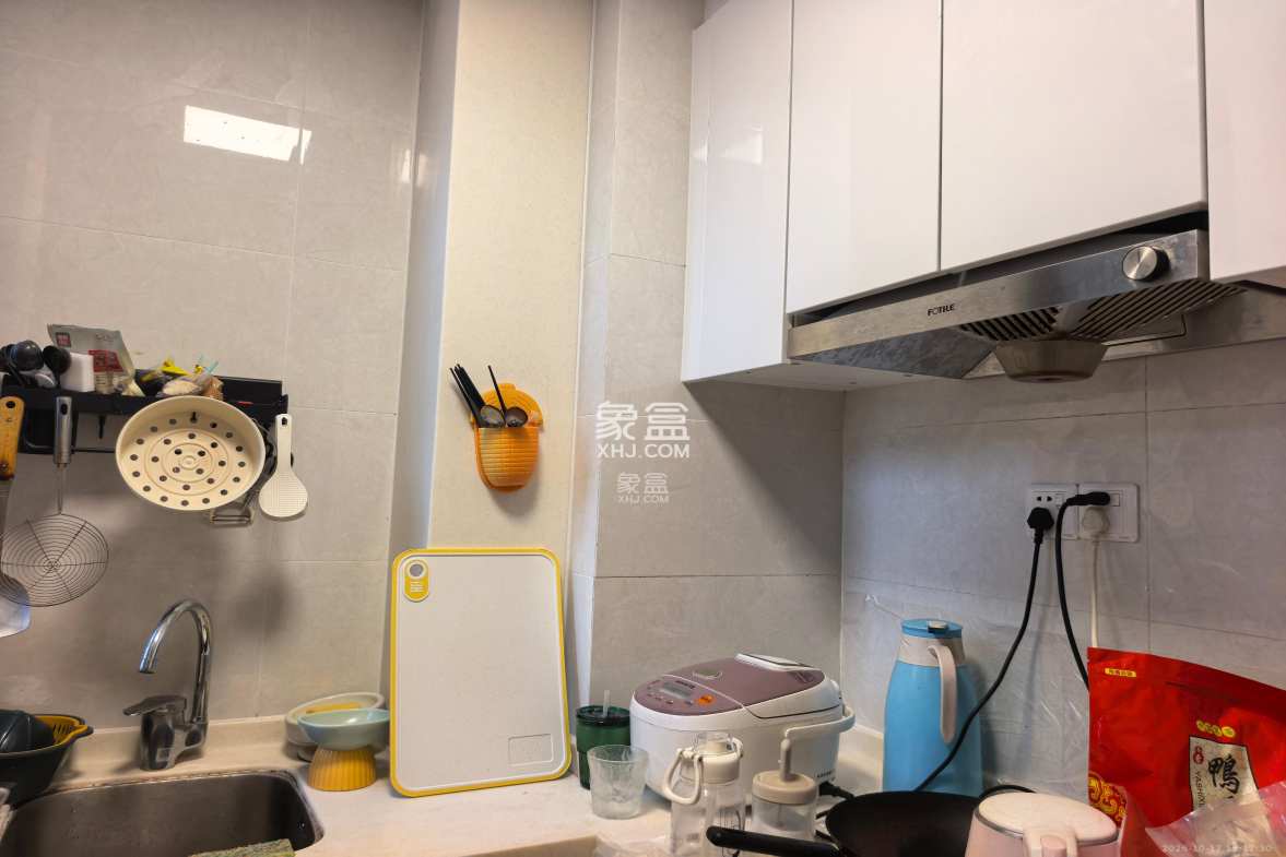 中海梅溪湖壹号 1室1厅1卫 1500.0元/月 中海梅溪湖壹号 1室1厅1卫 1500.0元/月室内图