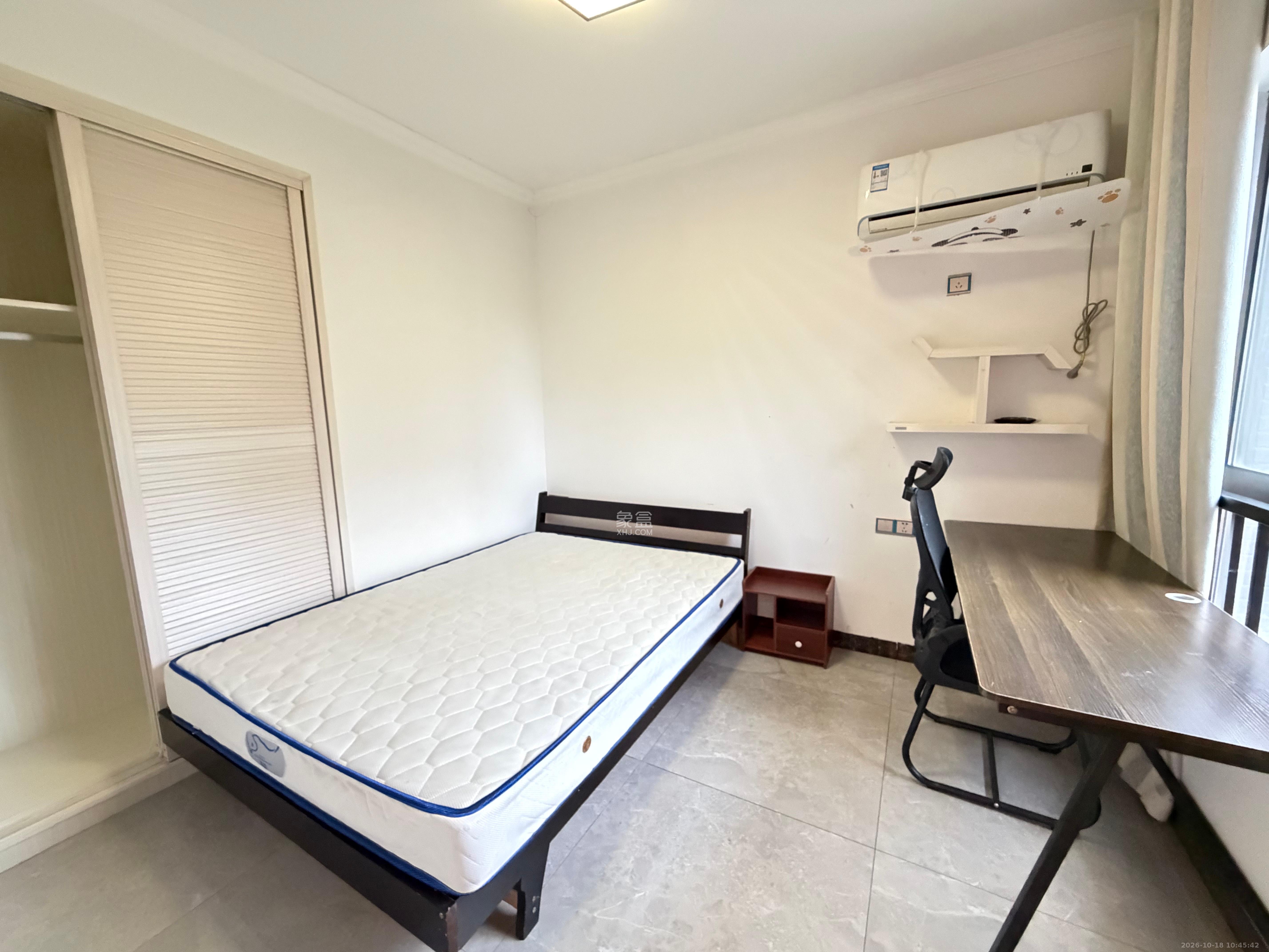 润屋美院  3室1厅1卫    2200.0元/月室内图