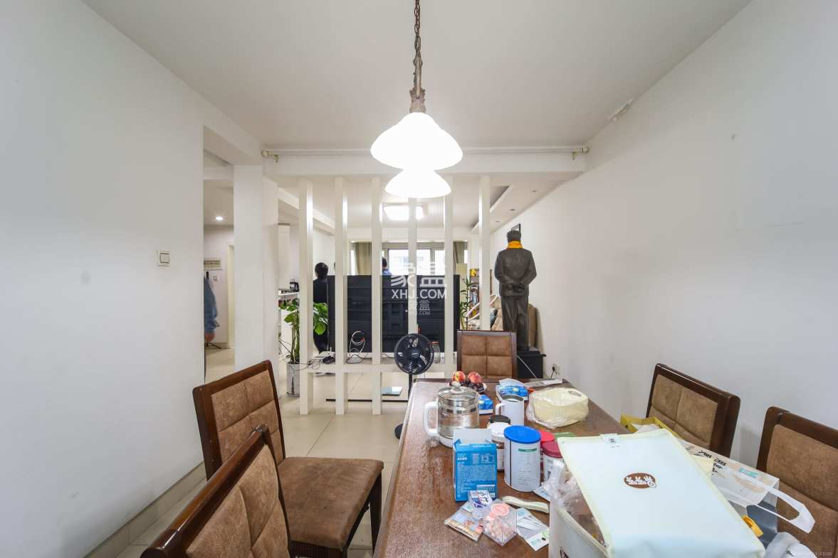 咸嘉新村嘉兴苑 5室2厅1卫 152.8万 咸嘉新村嘉兴苑 5室2厅1卫 152.8万其他