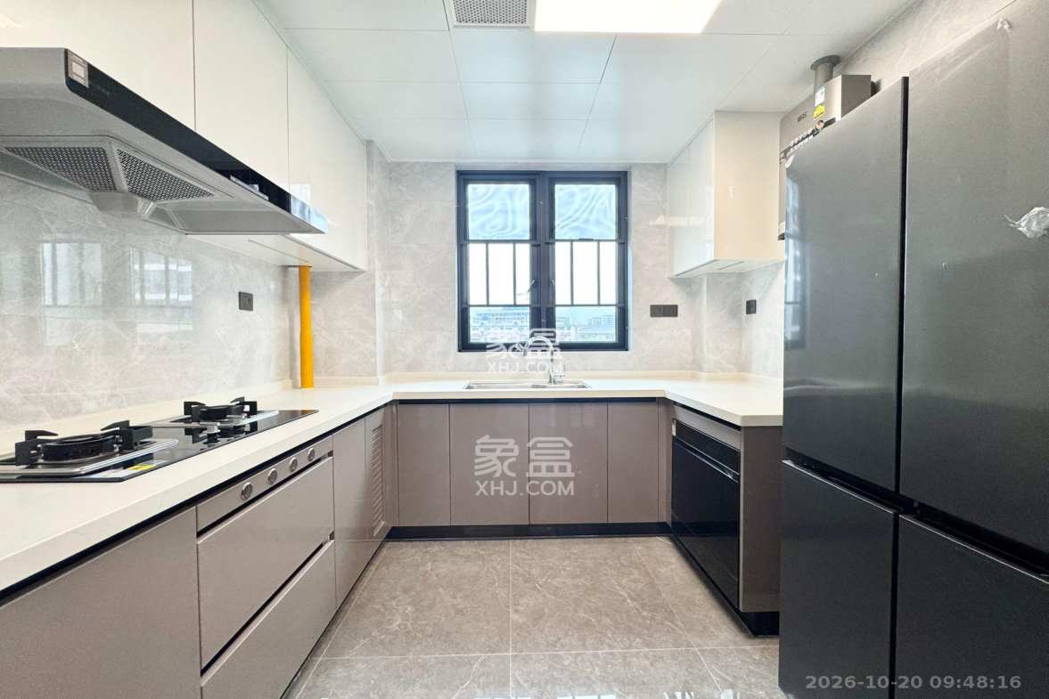 中建和悦宸光 4室2厅2卫 5000.0元/月 中建和悦宸光 4室2厅2卫 5000.0元/月室内图