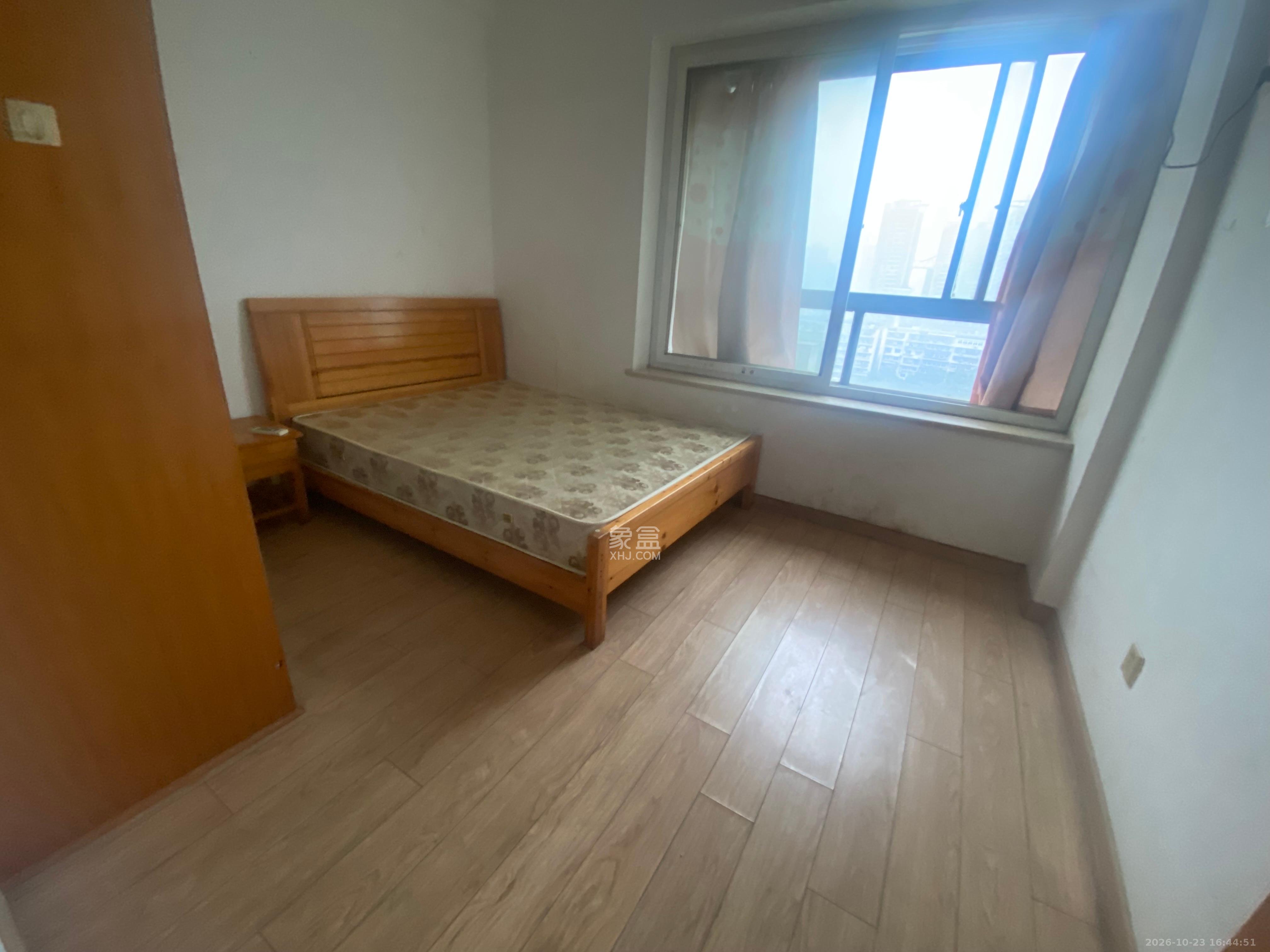 欧园  3室2厅2卫    2800.0元/月室内图
