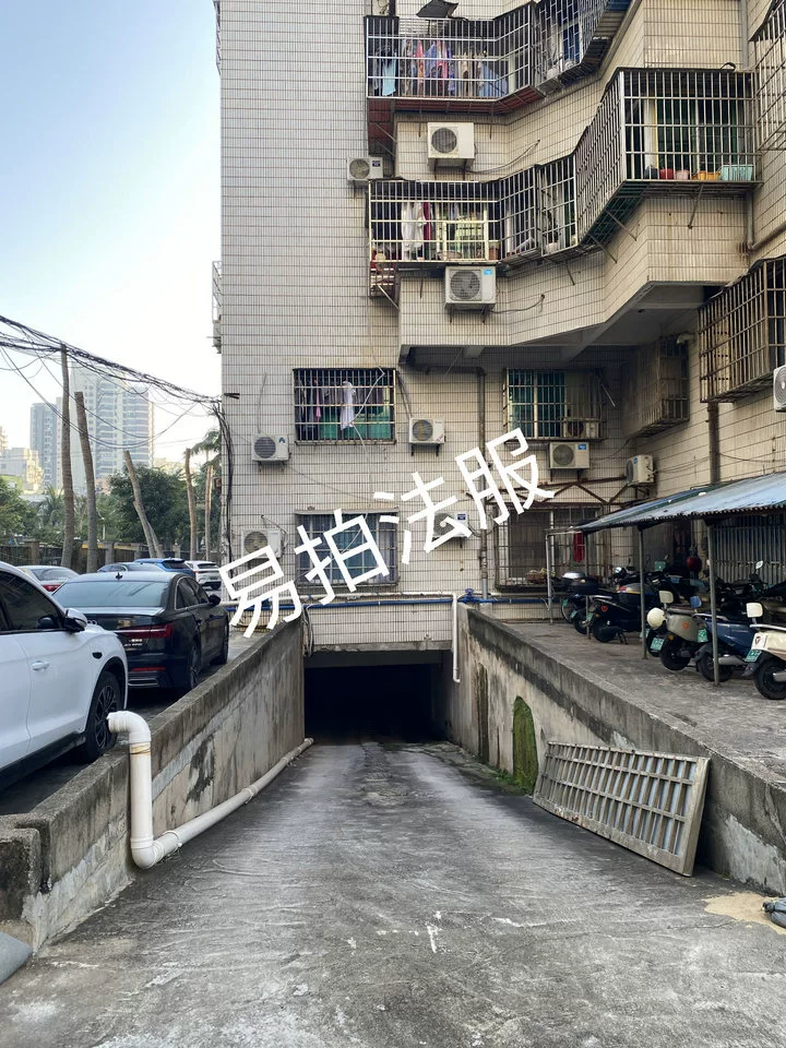 八菱大厦  4室2厅2卫    77.71万室内图