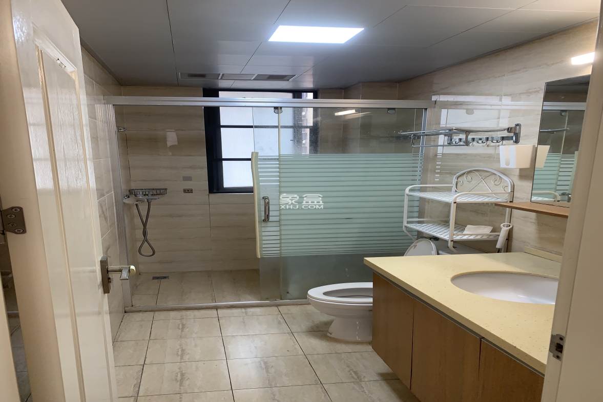 平安光谷春天 3室2厅1卫 3000.0元/月 平安光谷春天 3室2厅1卫 3000.0元/月室内图