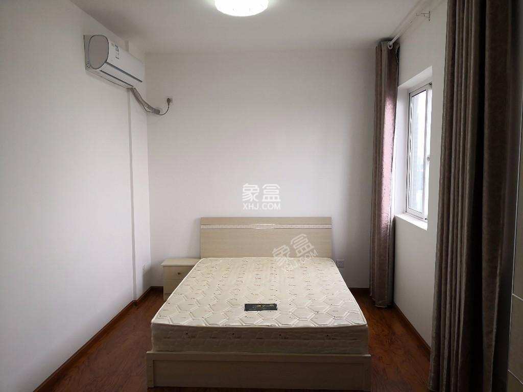 揽胜金沙 2室2厅1卫 2800.0元/月 揽胜金沙 2室2厅1卫 2800.0元/月室内图