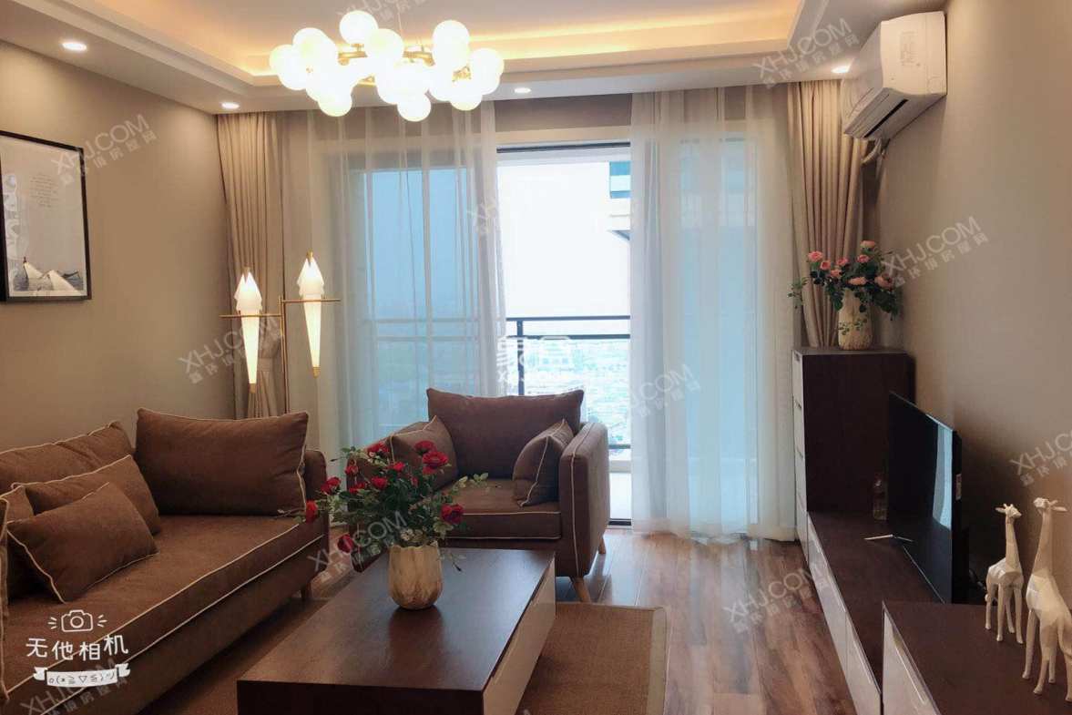 清凤时代城 2室1厅1卫 5500.00元/月 清凤时代城 2室1厅1卫 5500.00元/月室内图