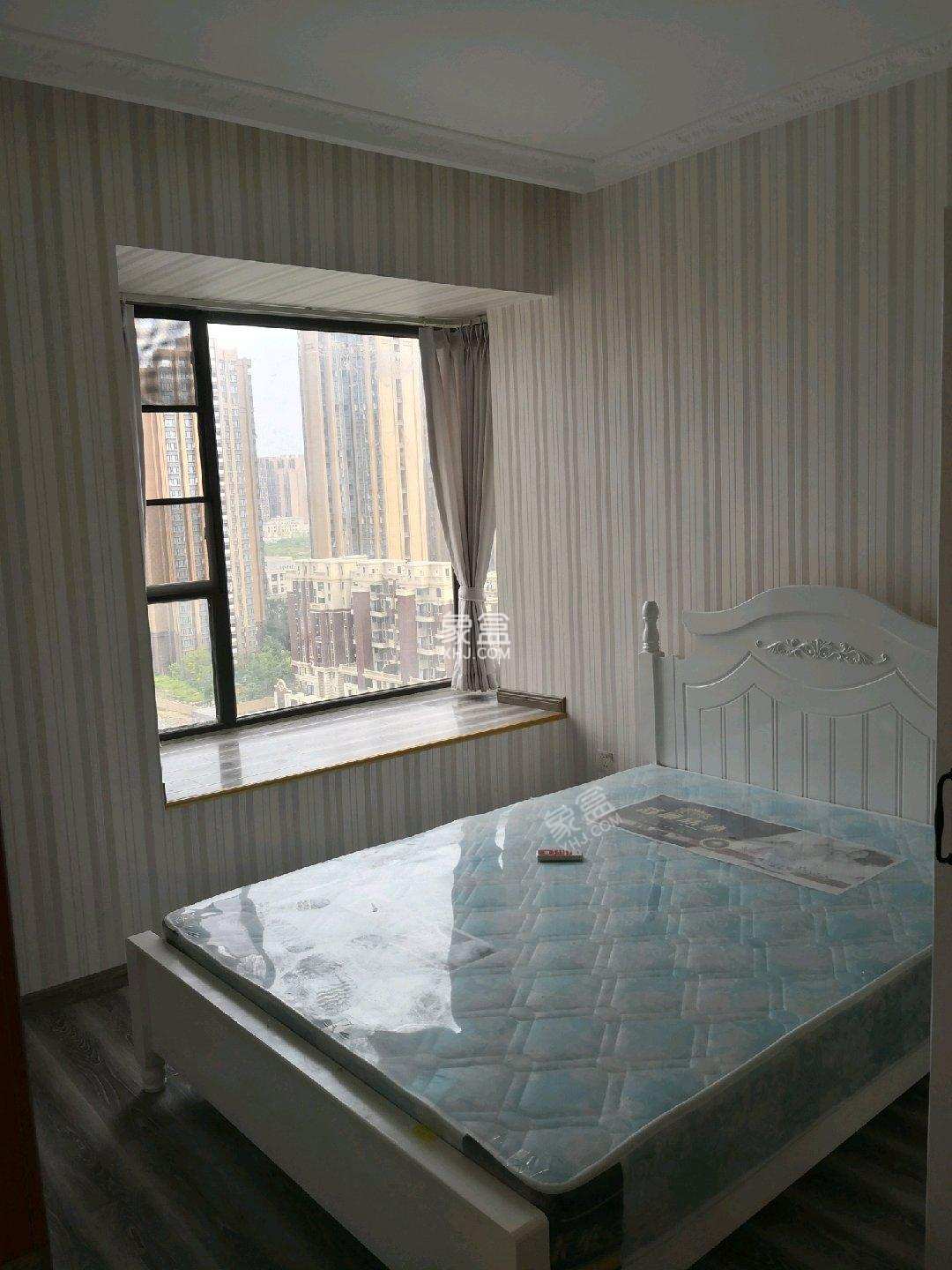 万锦城  3室2厅2卫    2300.0元/月 万锦城  3室2厅2卫    2300.0元/月室内图