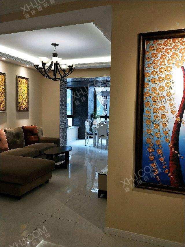 南湖半岛 2室2厅1卫 2300.00元/月 南湖半岛 2室2厅1卫 2300.00元/月室内图